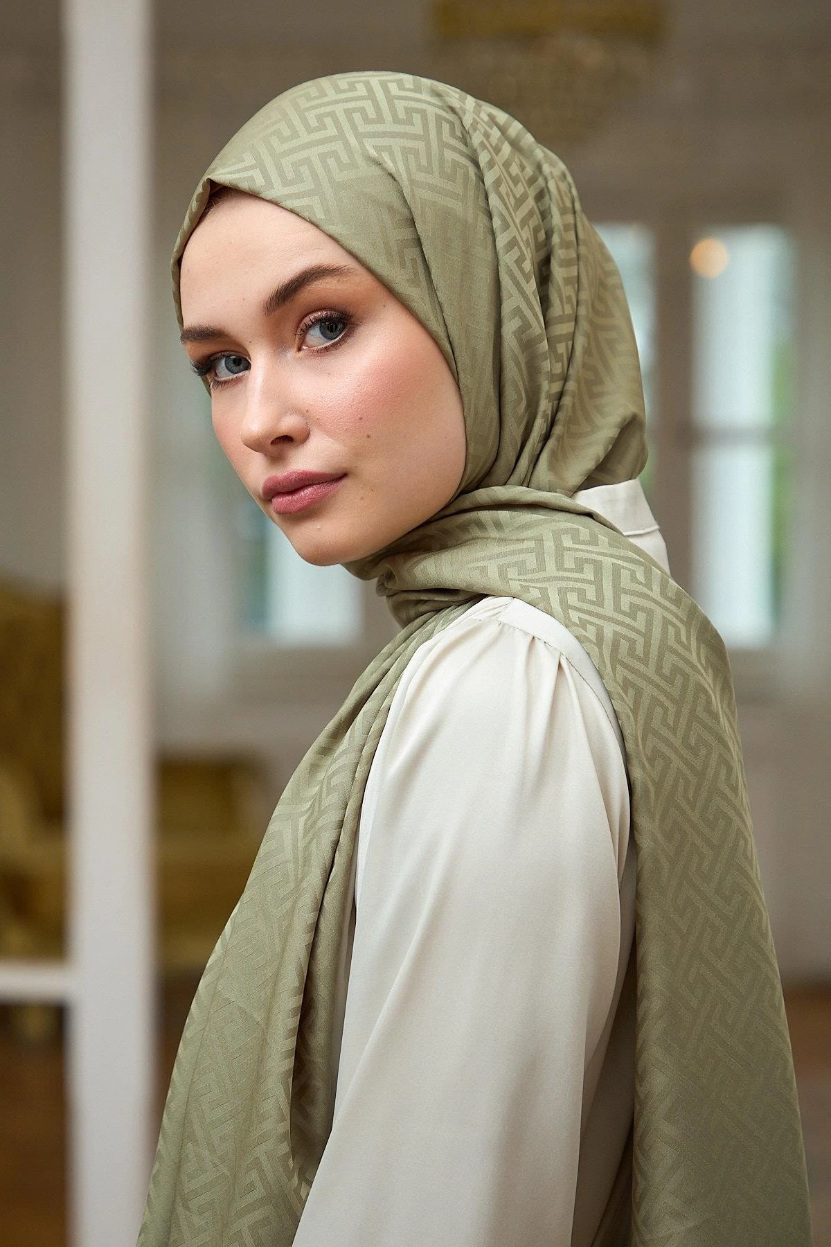 Yaz Işıltısı Koleksiyonu İpeksi Jakar Şal Yosun Yeşili 9017-02