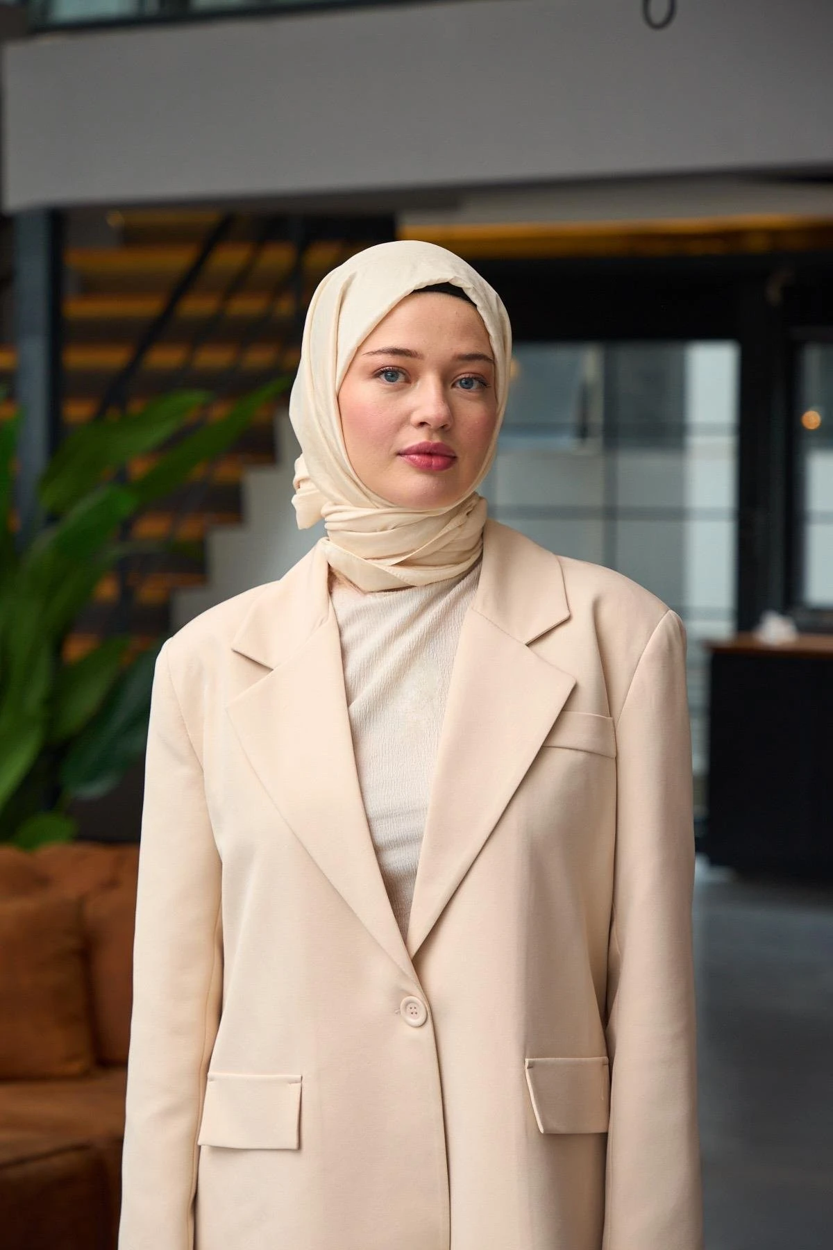 Düz Desen Vual Şal Bej Vual İpek Şal - 9800-47