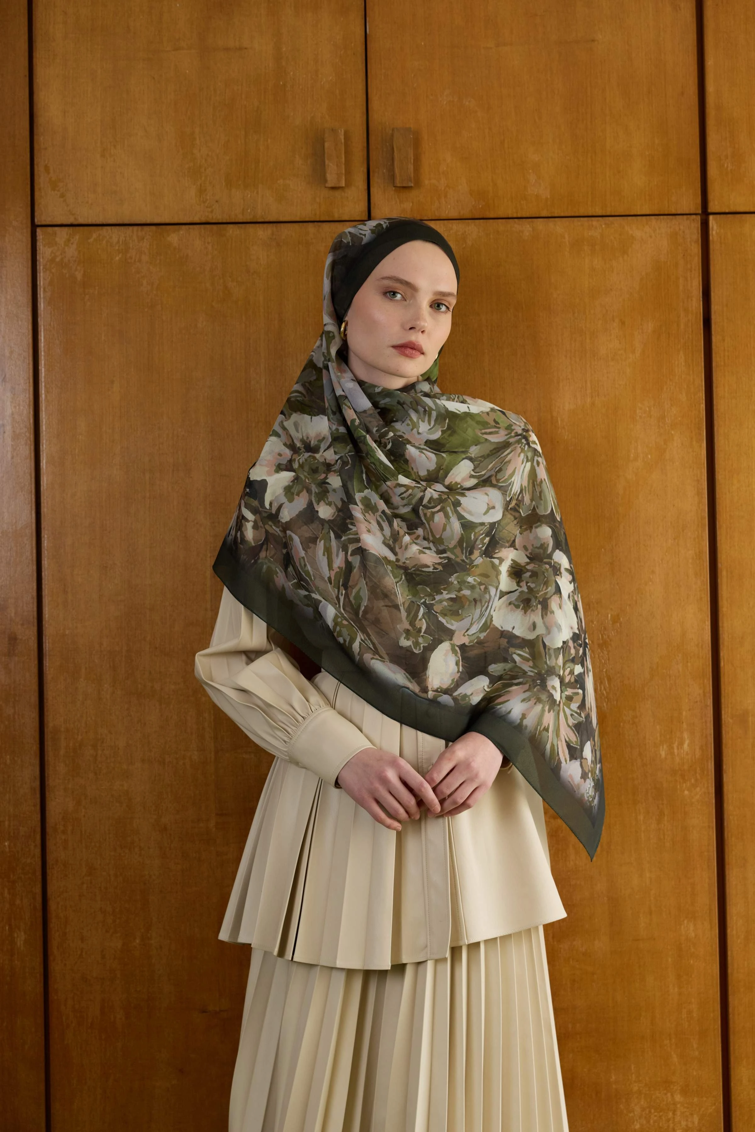 Winter Bloom Qupra Şal 30001 - Haki Yeşil