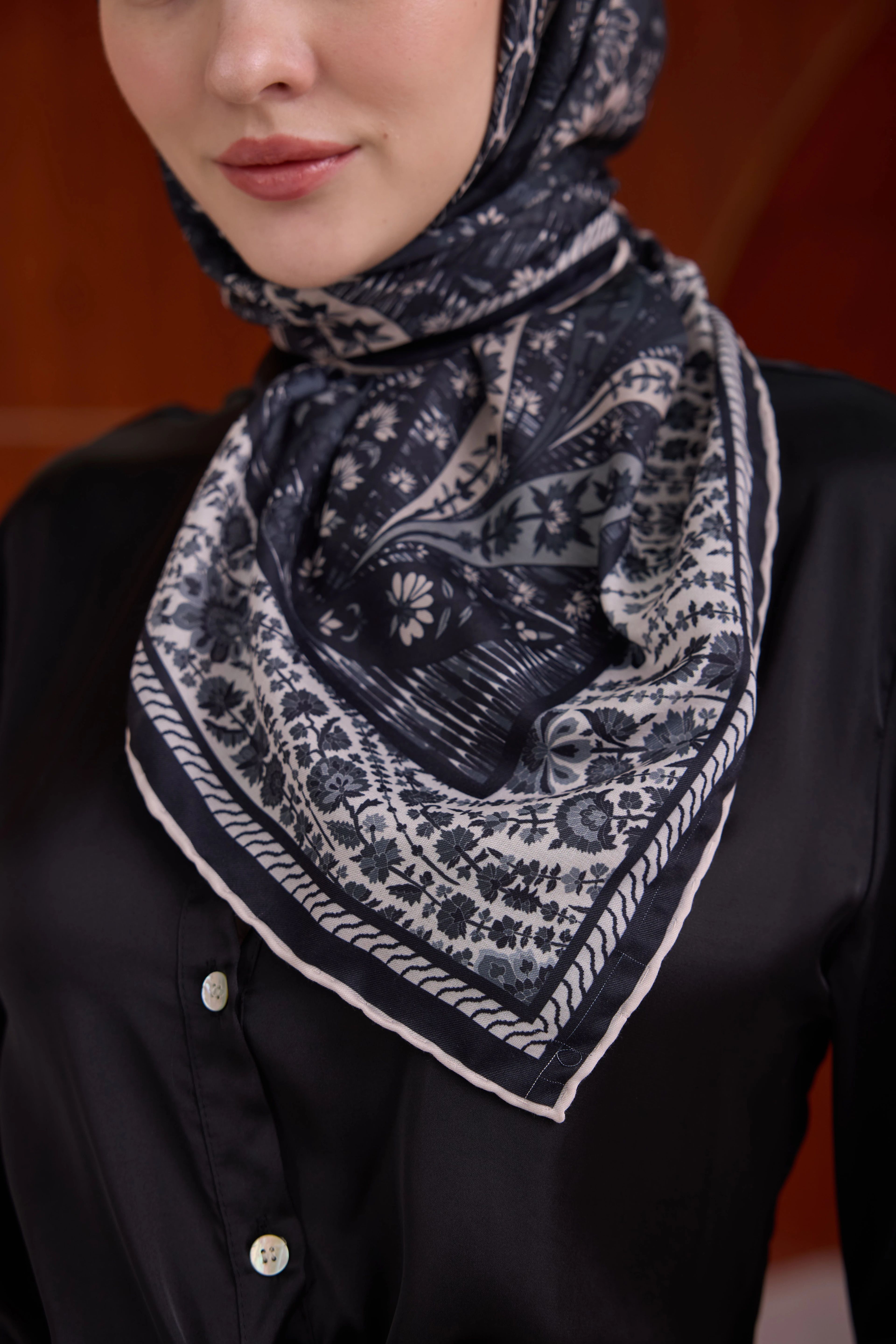 Winter Bloom Soft Eşarp 1242 - Lacivert