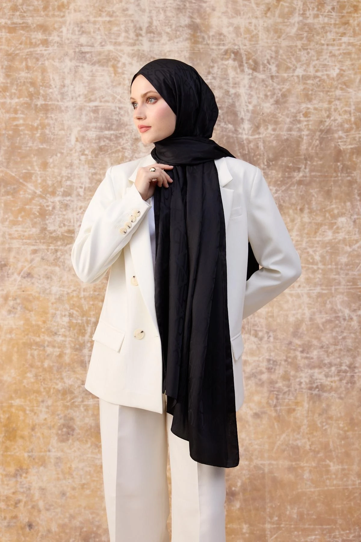 Fall Winter İpeksi Jakar Şal Siyah 9020-06