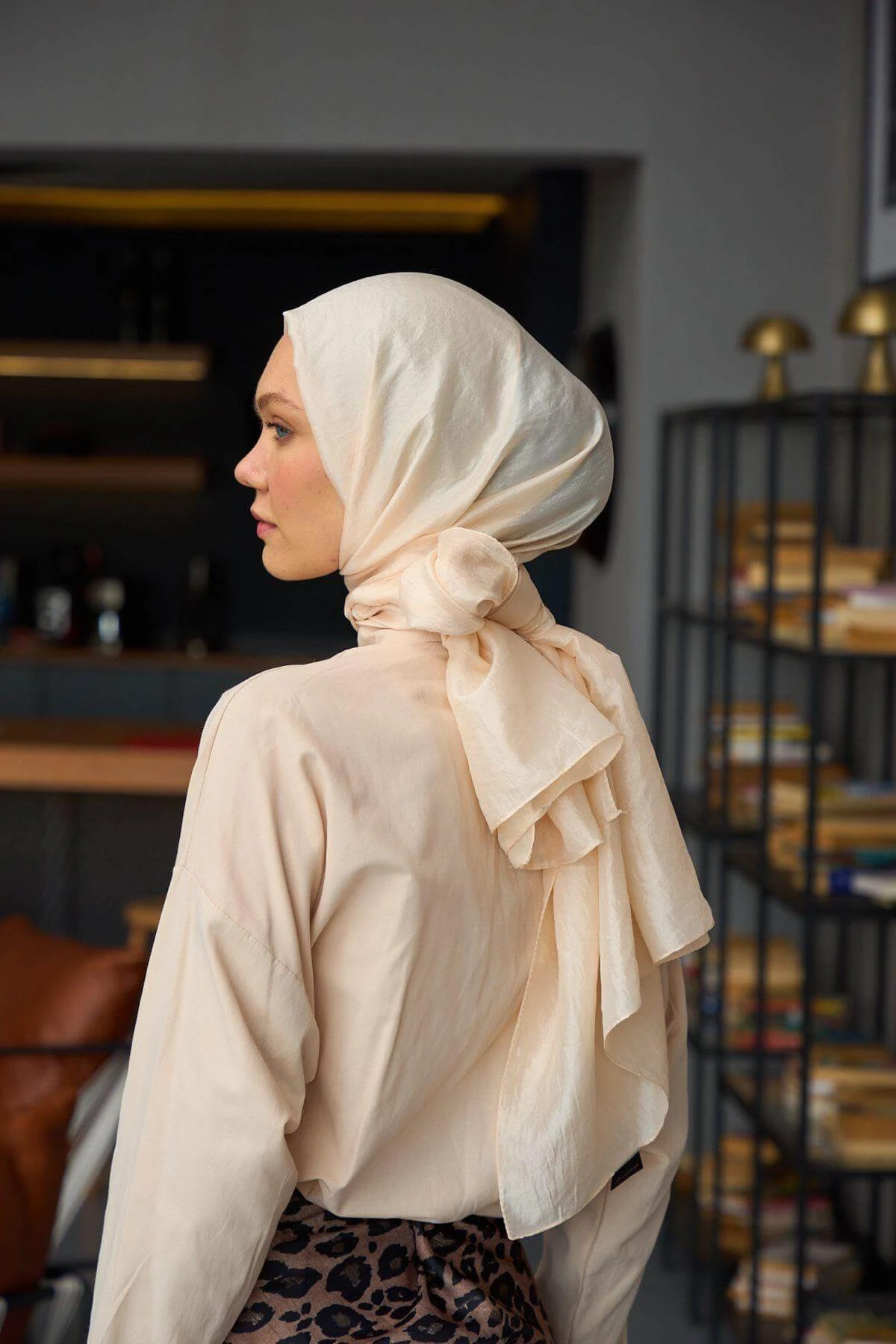 Düz Desen Vual Şal Krem Vual İpek Şal - 9800-20