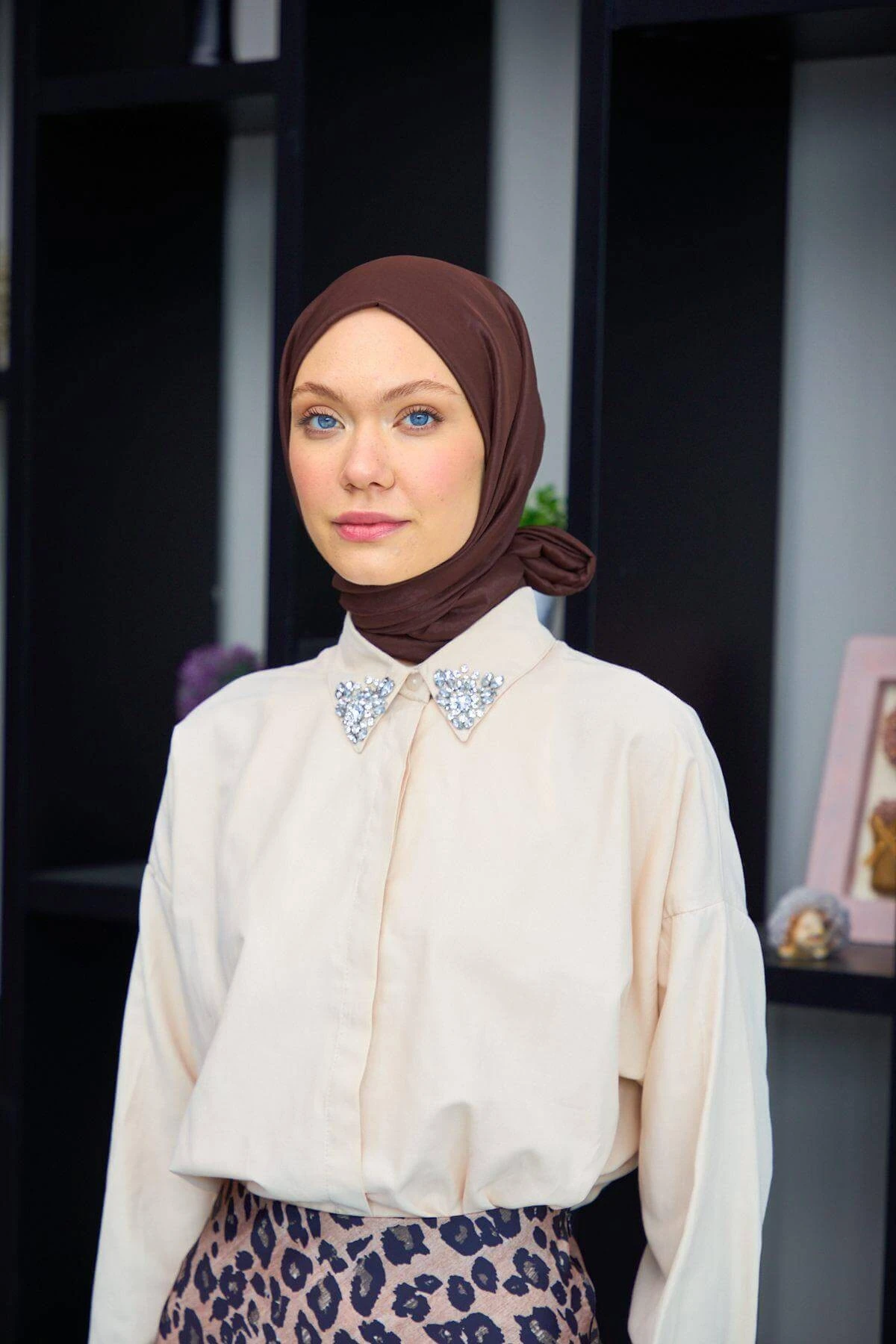 Düz Desen Vual Şal Acı Kahve Vual İpek Şal - 9800-18