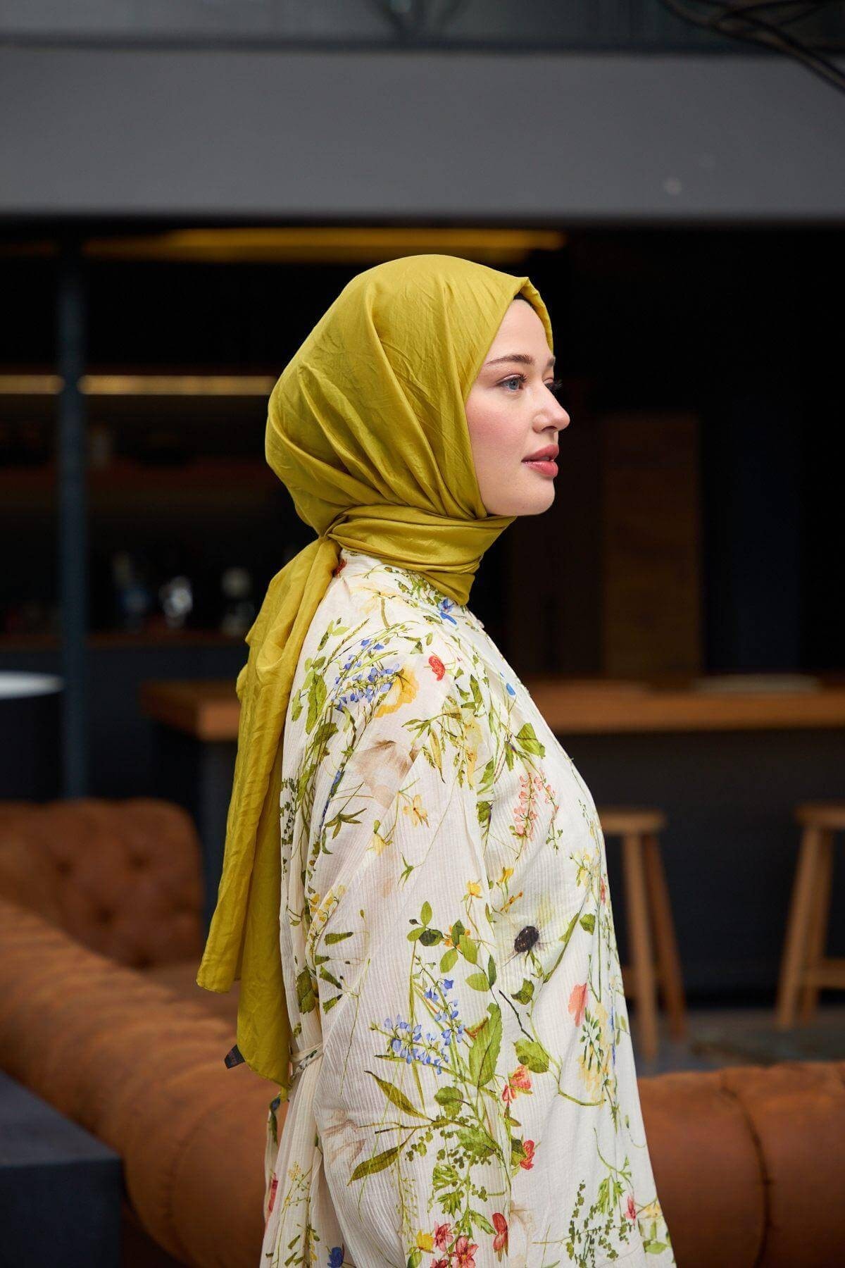 Düz Desen Vual Şal Altuni Vual İpek Şal - 9800-10