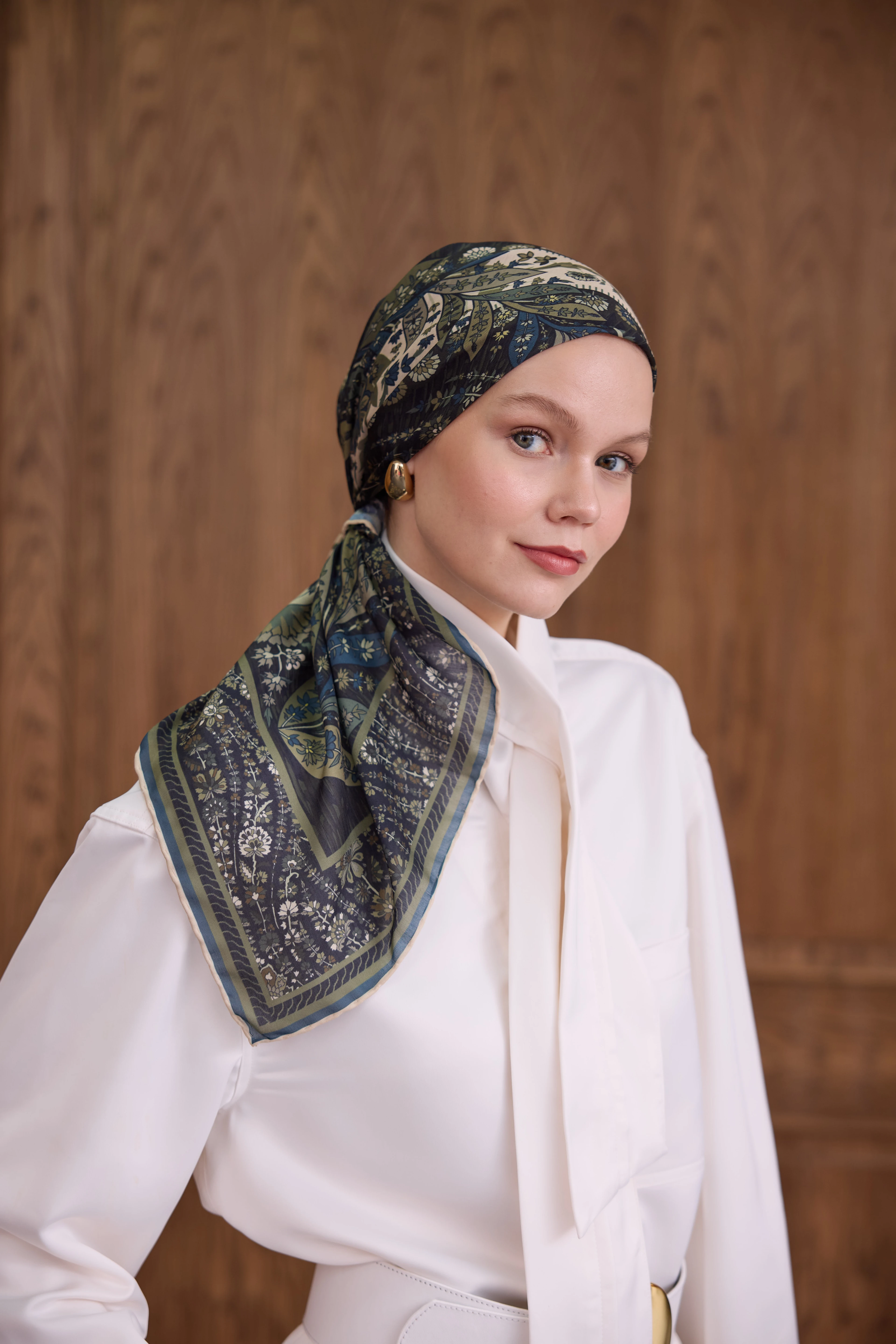 Winter Bloom Soft Eşarp 1242 - Açık Gri