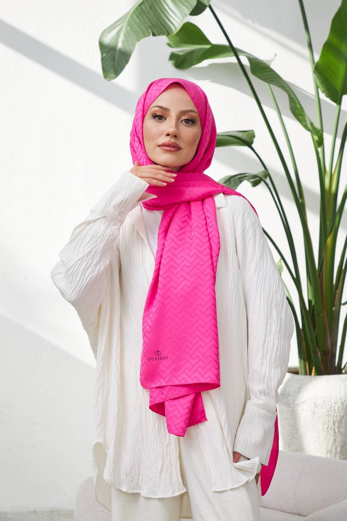 Lego Desen İpeksi Jakar Şal Fuşya 9004-20