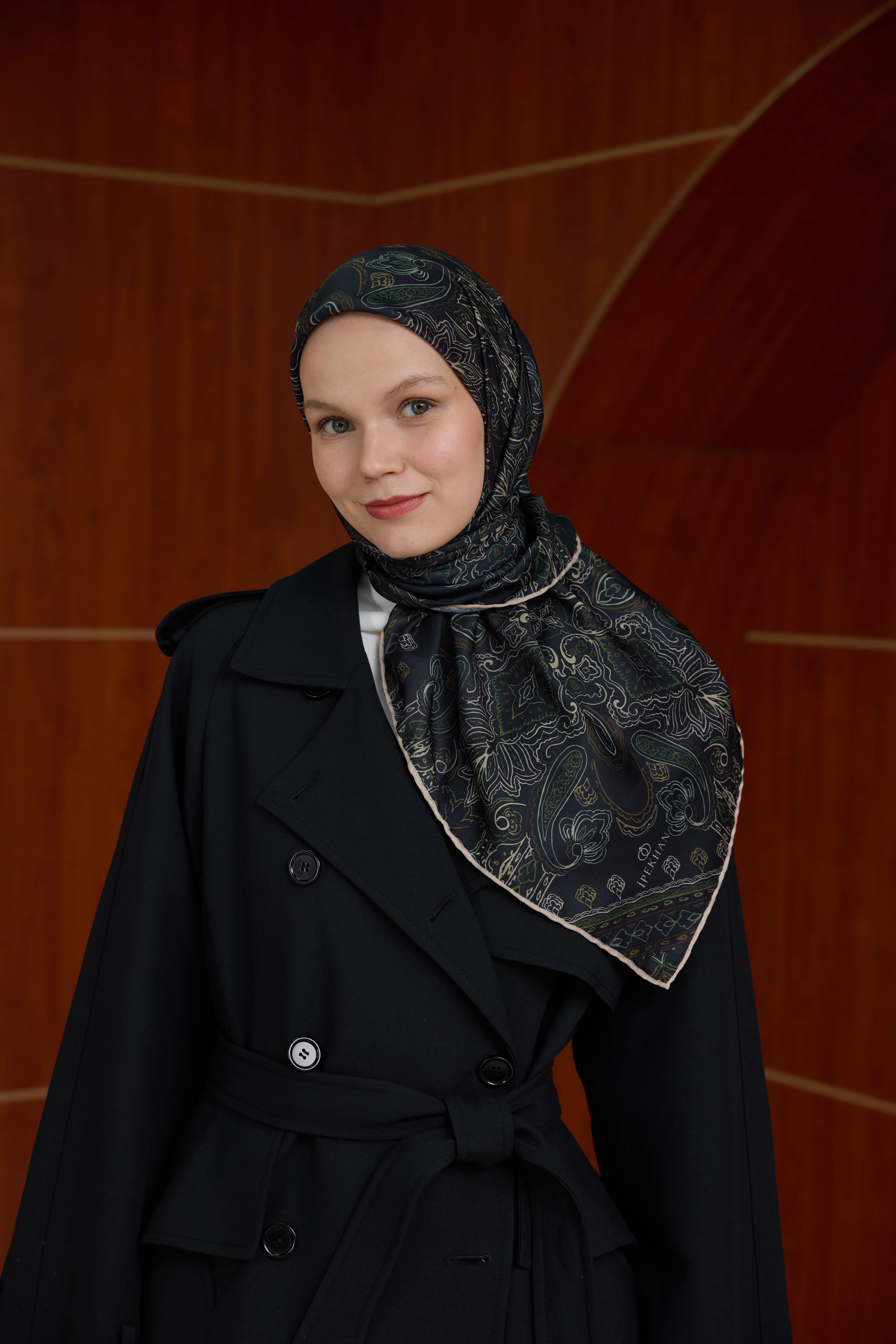 Winter Bloom Soft Eşarp 1243 - Siyah