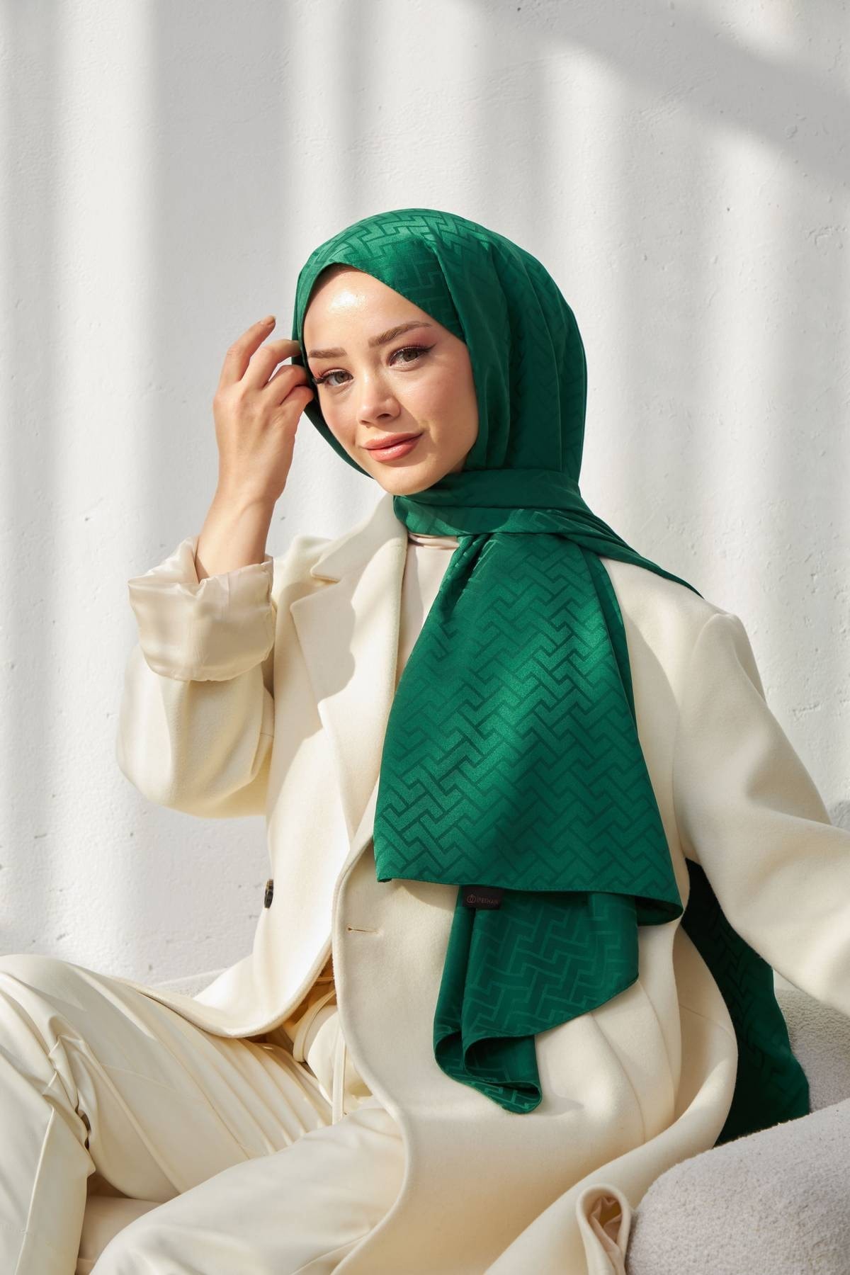 Lego Desen İpeksi Jakar Şal Zümrüt Yeşili 9004-01