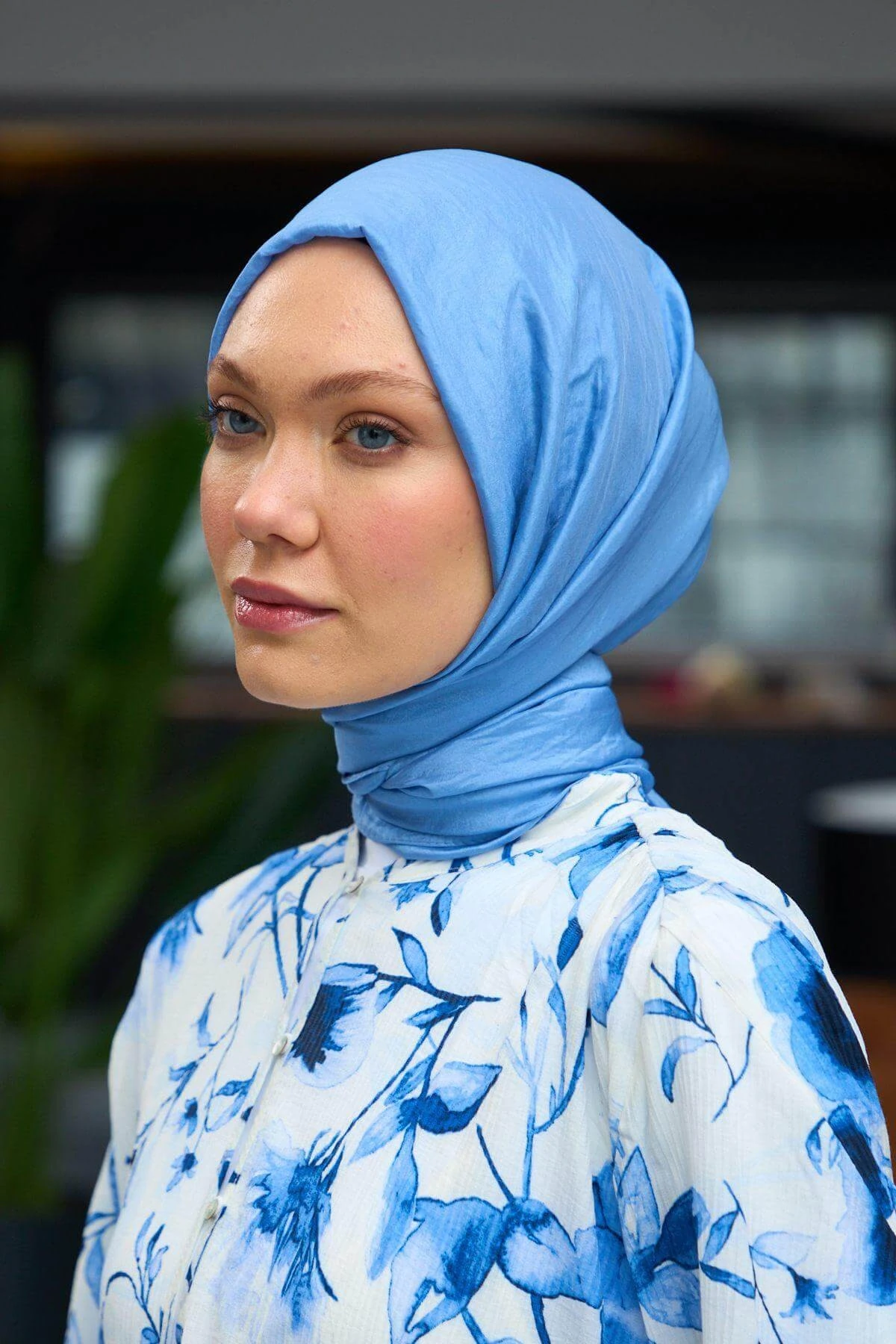 Düz Desen Vual Şal Mavi Vual İpek Şal - 9800-05