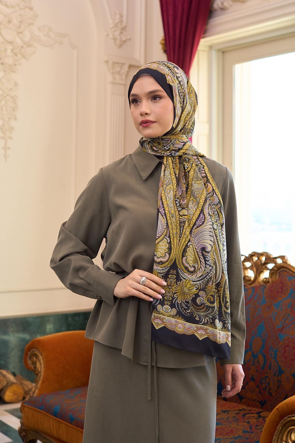 Desenli Vual Şal Altuni Vual İpek Şal - 9804-02