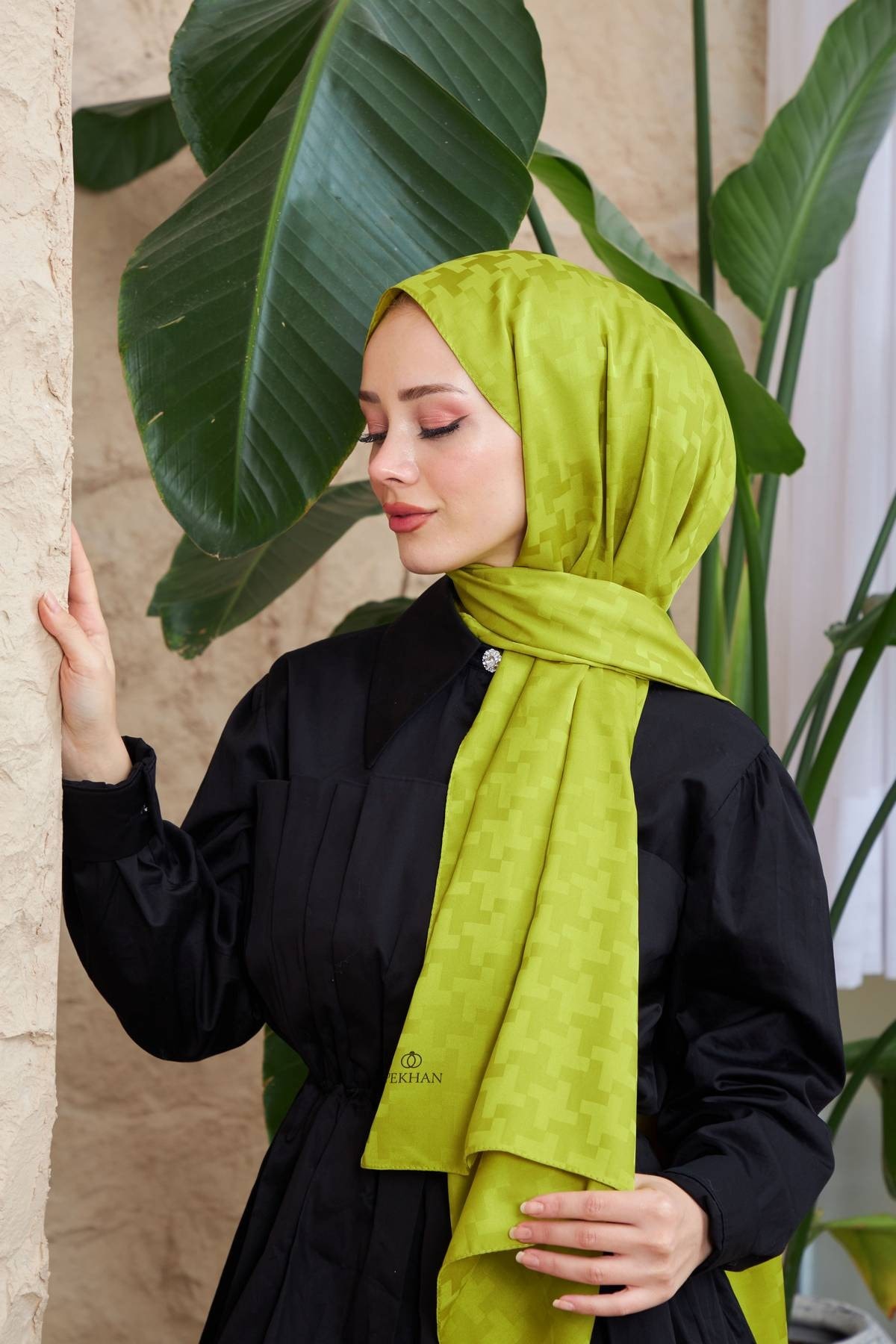 Cross Desen İpeksi Jakar Şal Yağ Yeşili 9006-21