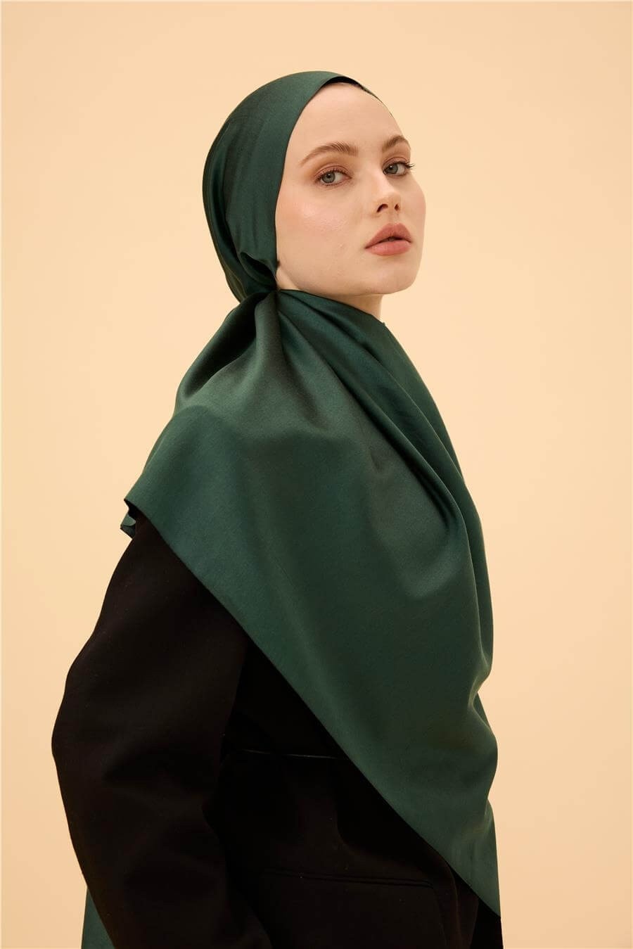 Osmanlı Yeşili Düz Çift Taraflı İpek Şal Modeli