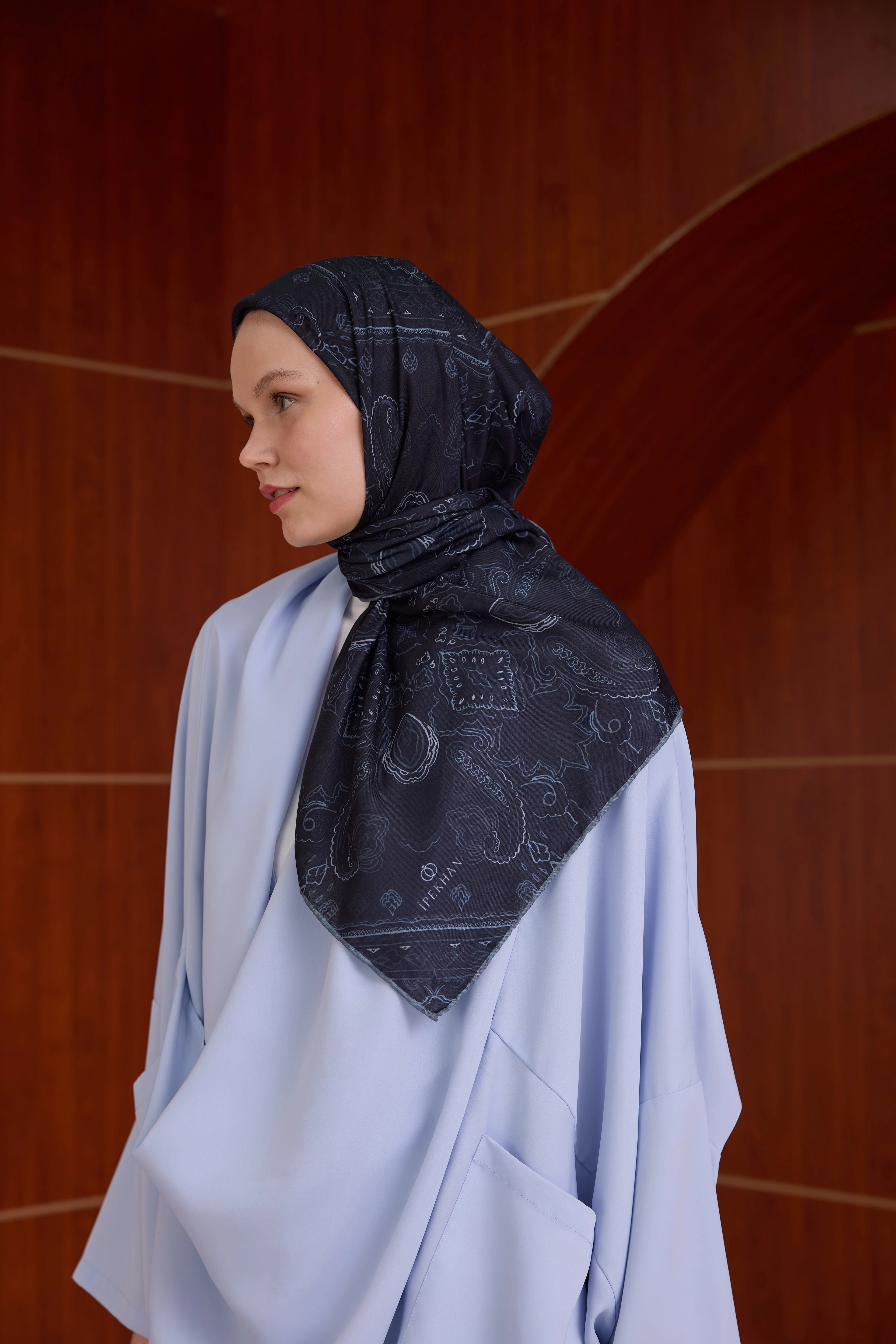 Winter Bloom Soft Eşarp 1243 - Lacivert