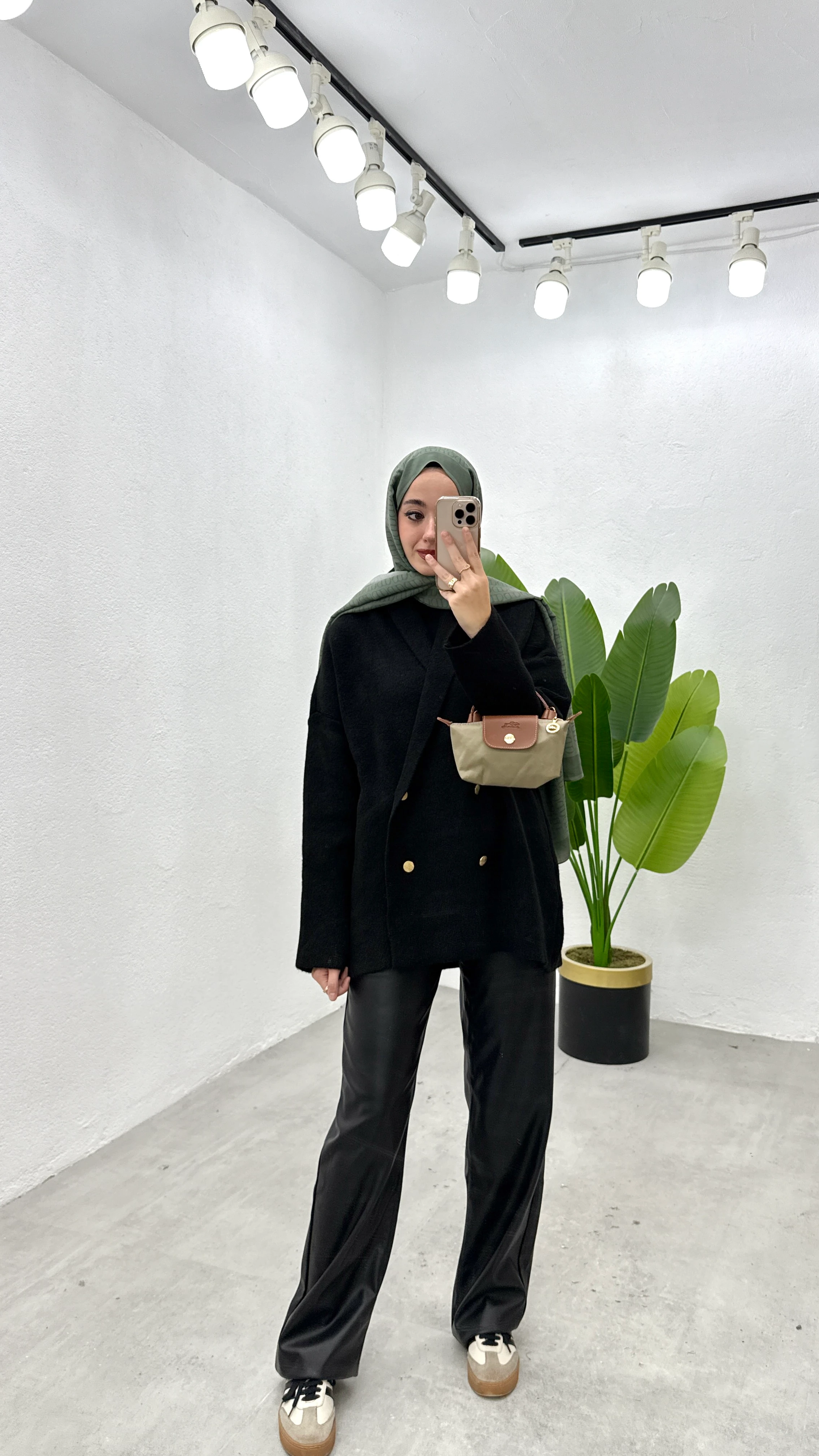 Düğmeli Ceket Hırka - Siyah