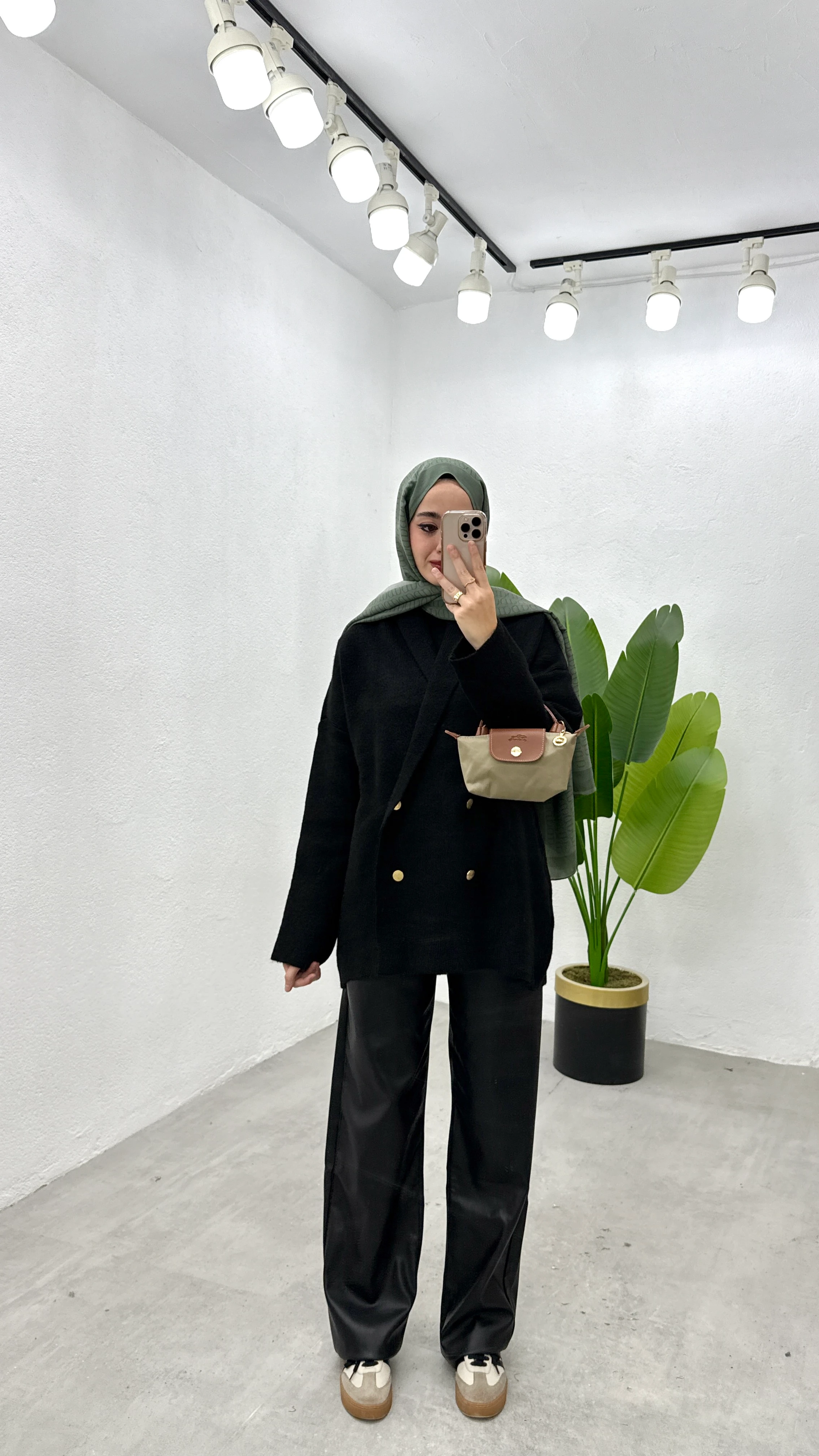 Düğmeli Ceket Hırka - Siyah