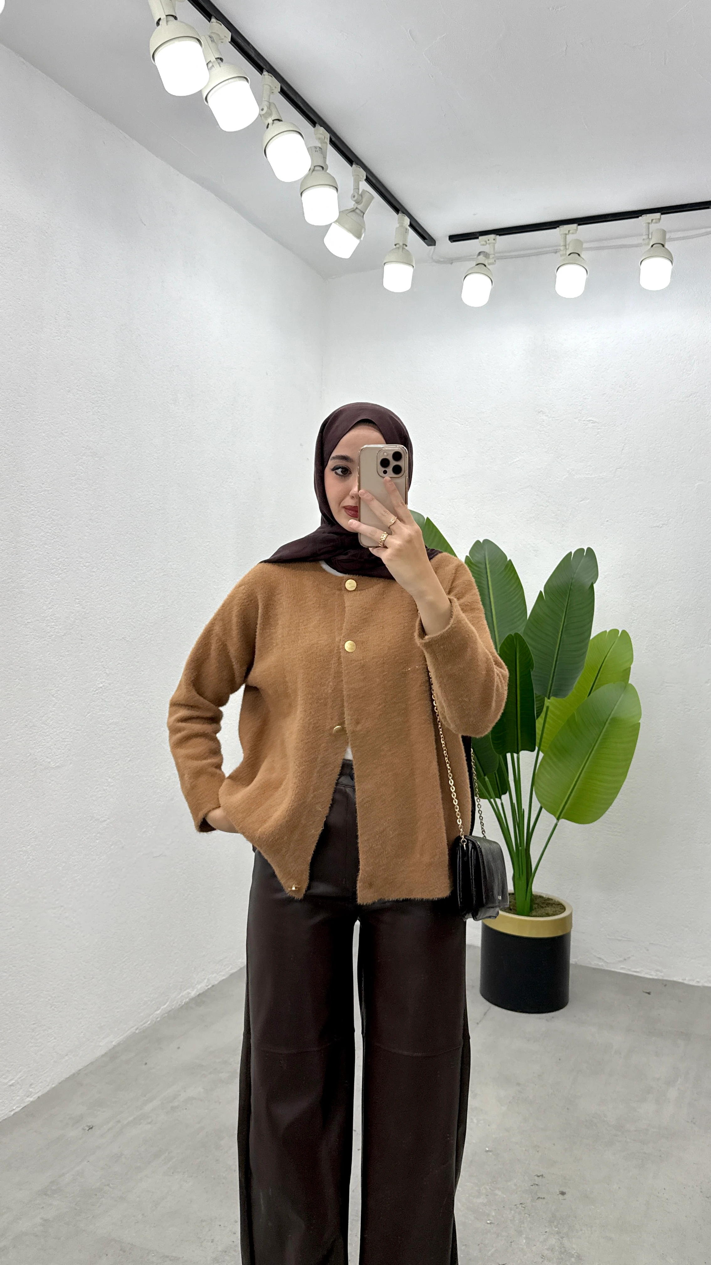 Simli Düğmeli Hırka - Camel