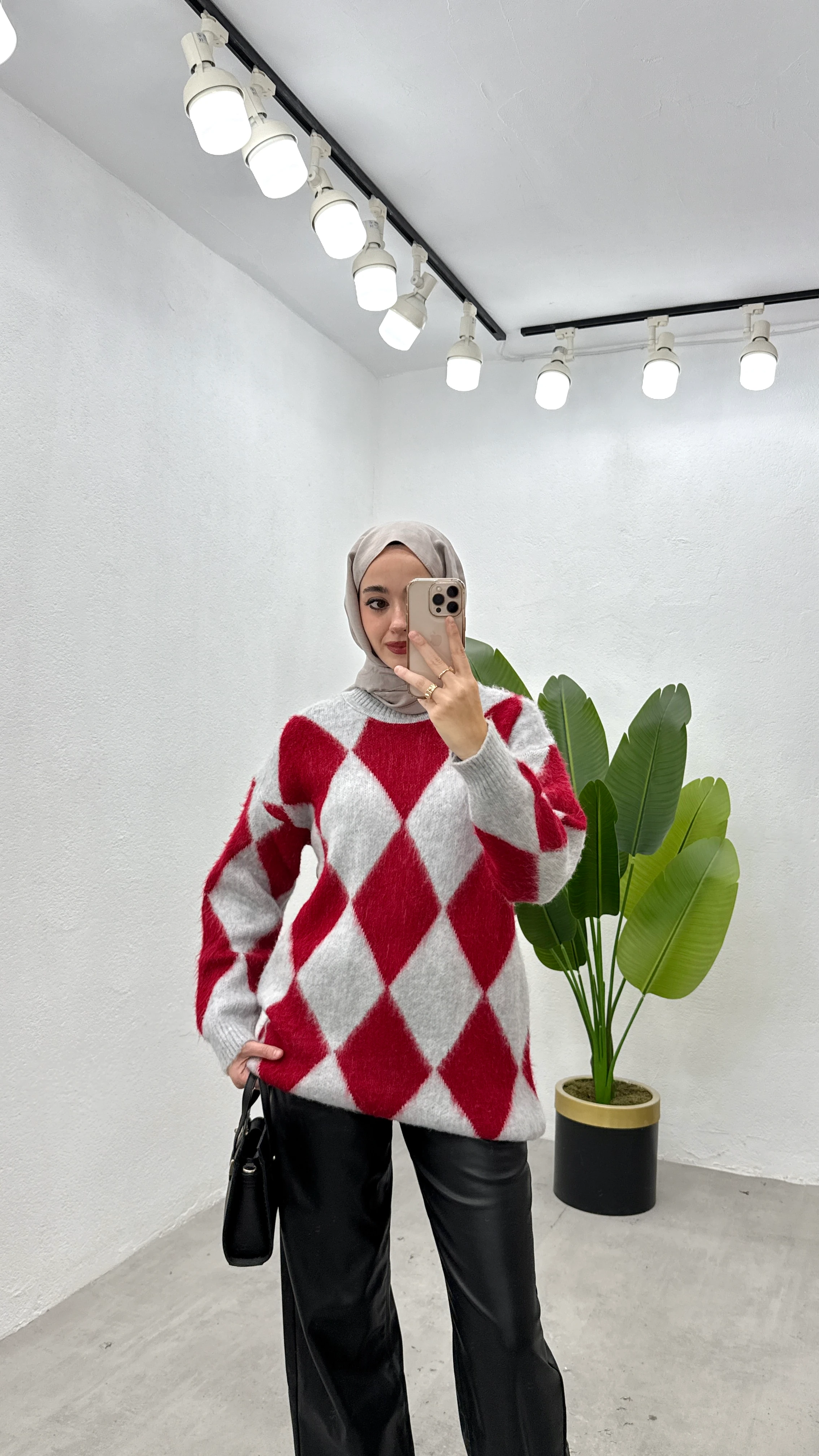 Baklava Desen Kazak - Kırmızı