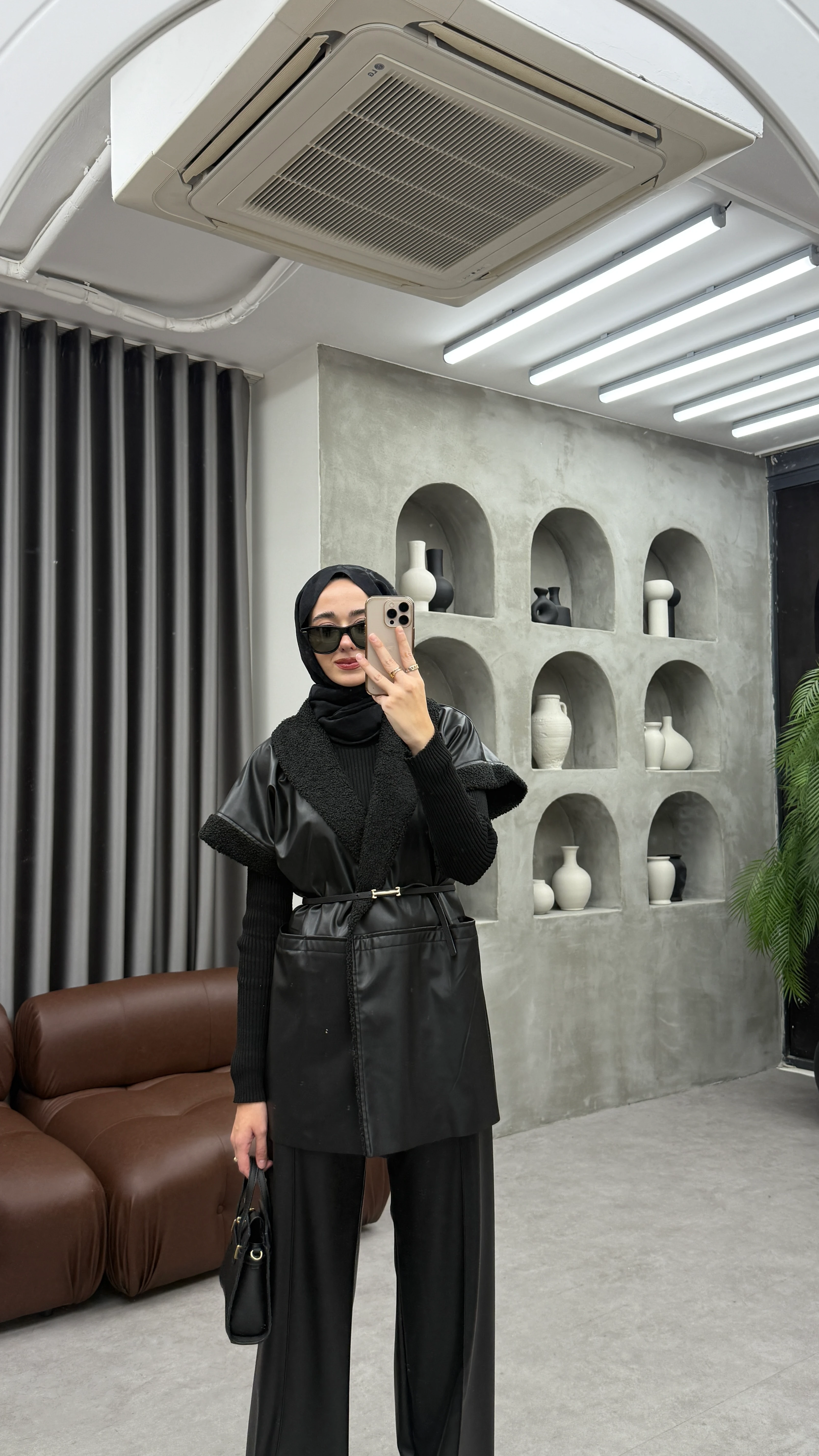 Deri Yelekli Takım - Siyah