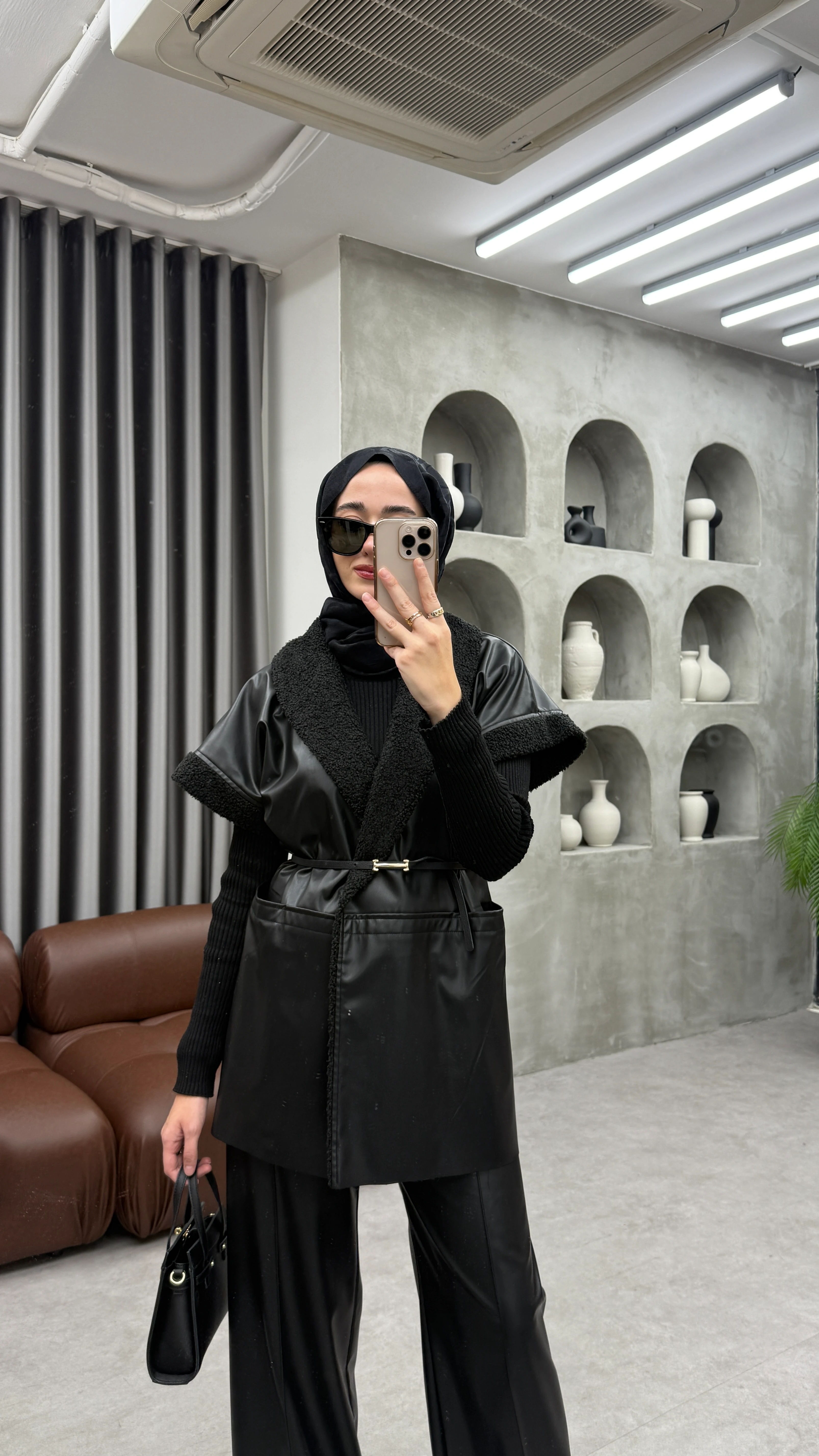 Deri Yelekli Takım - Siyah