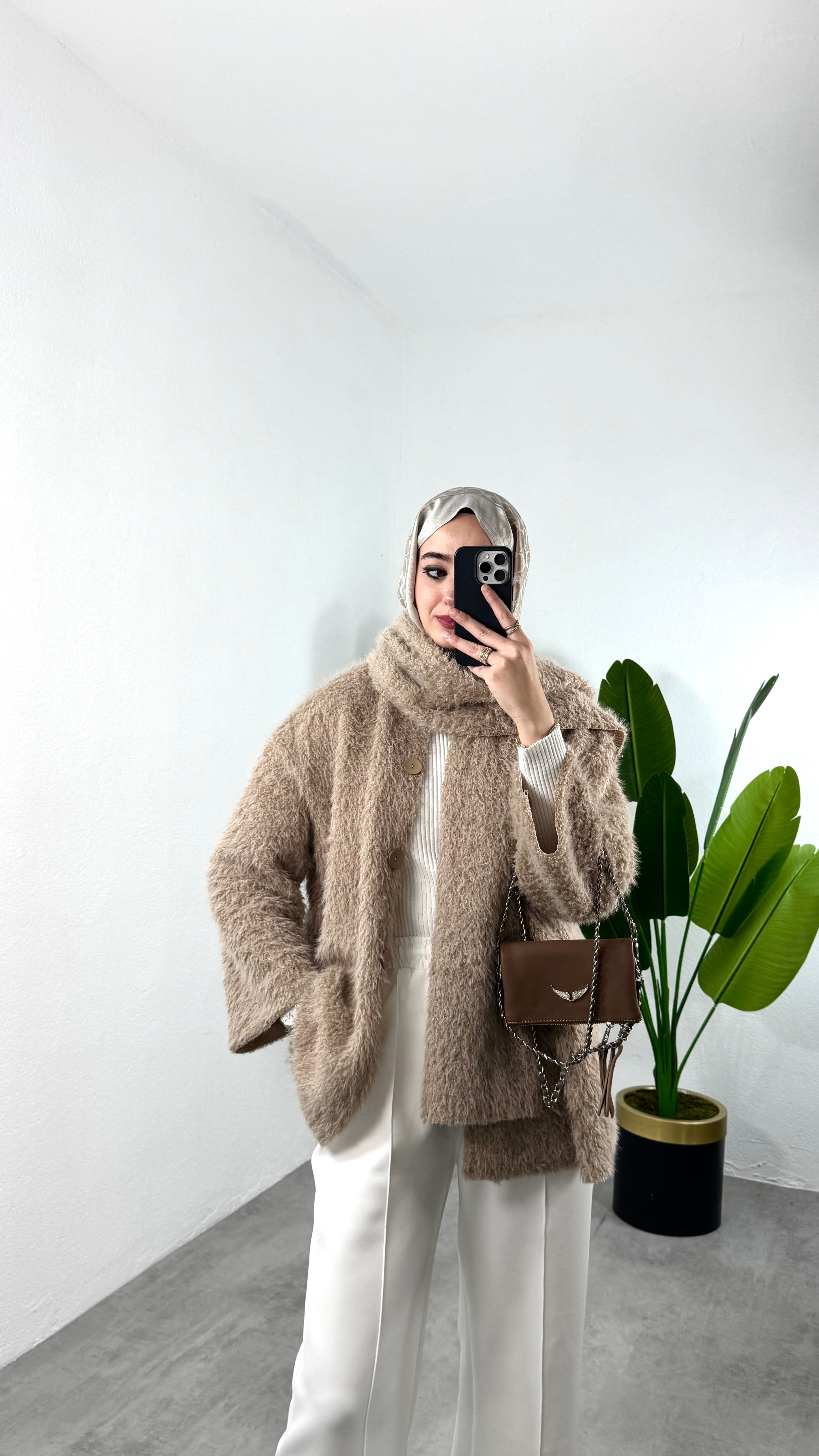 Atkılı Yumoş Ceket
