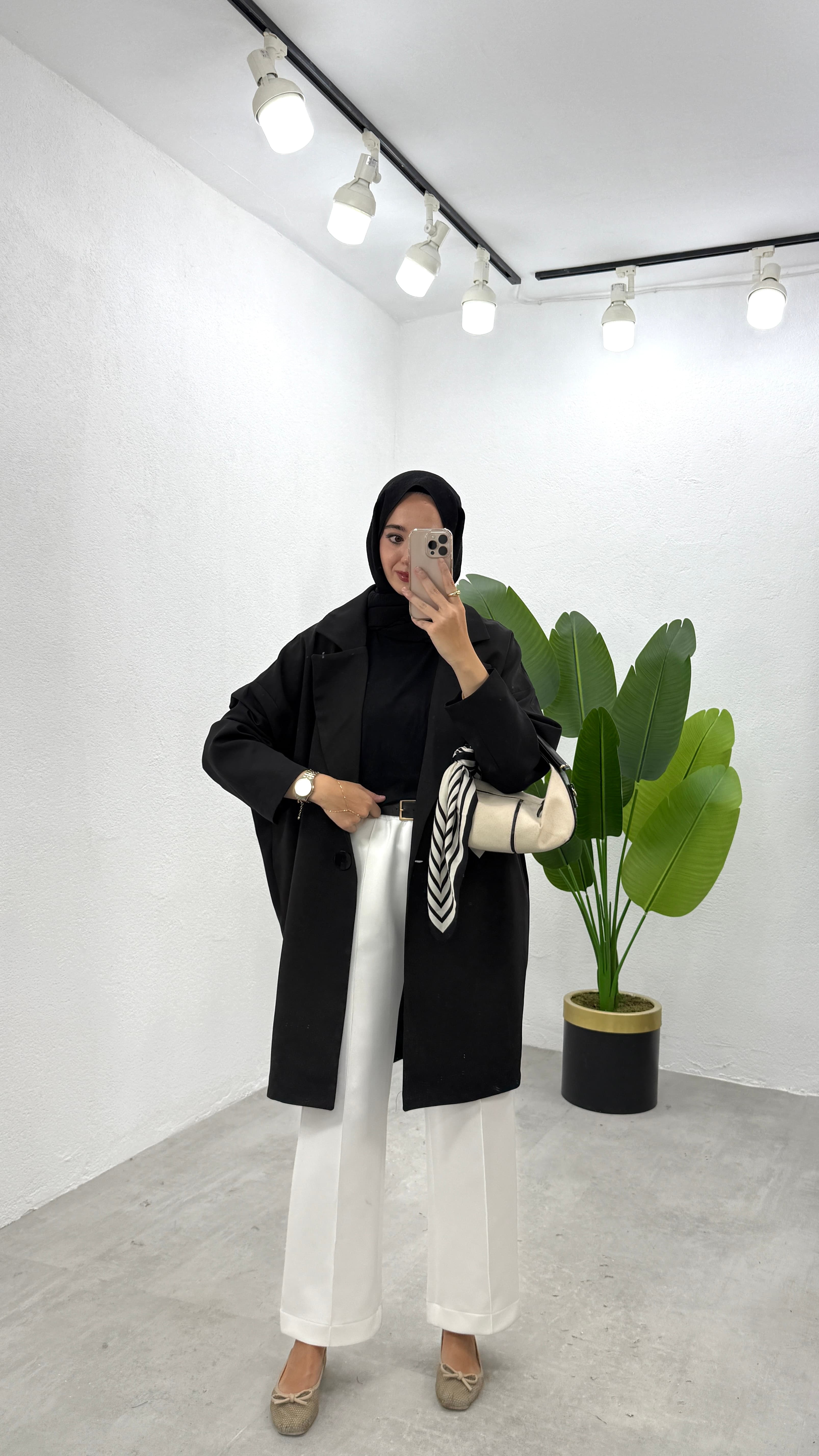 Siyah