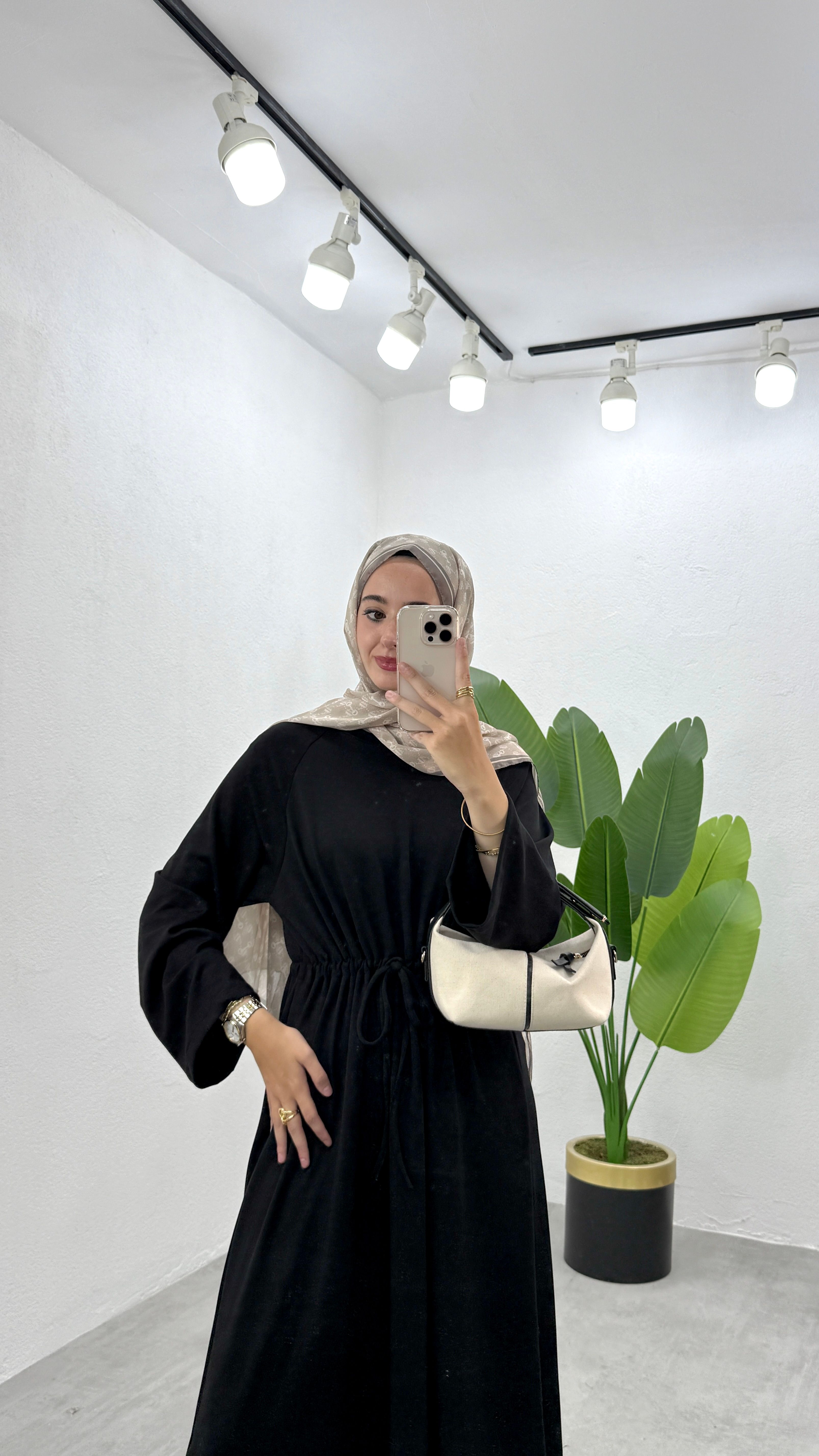 Oysh Büzgülü Elbise - Siyah