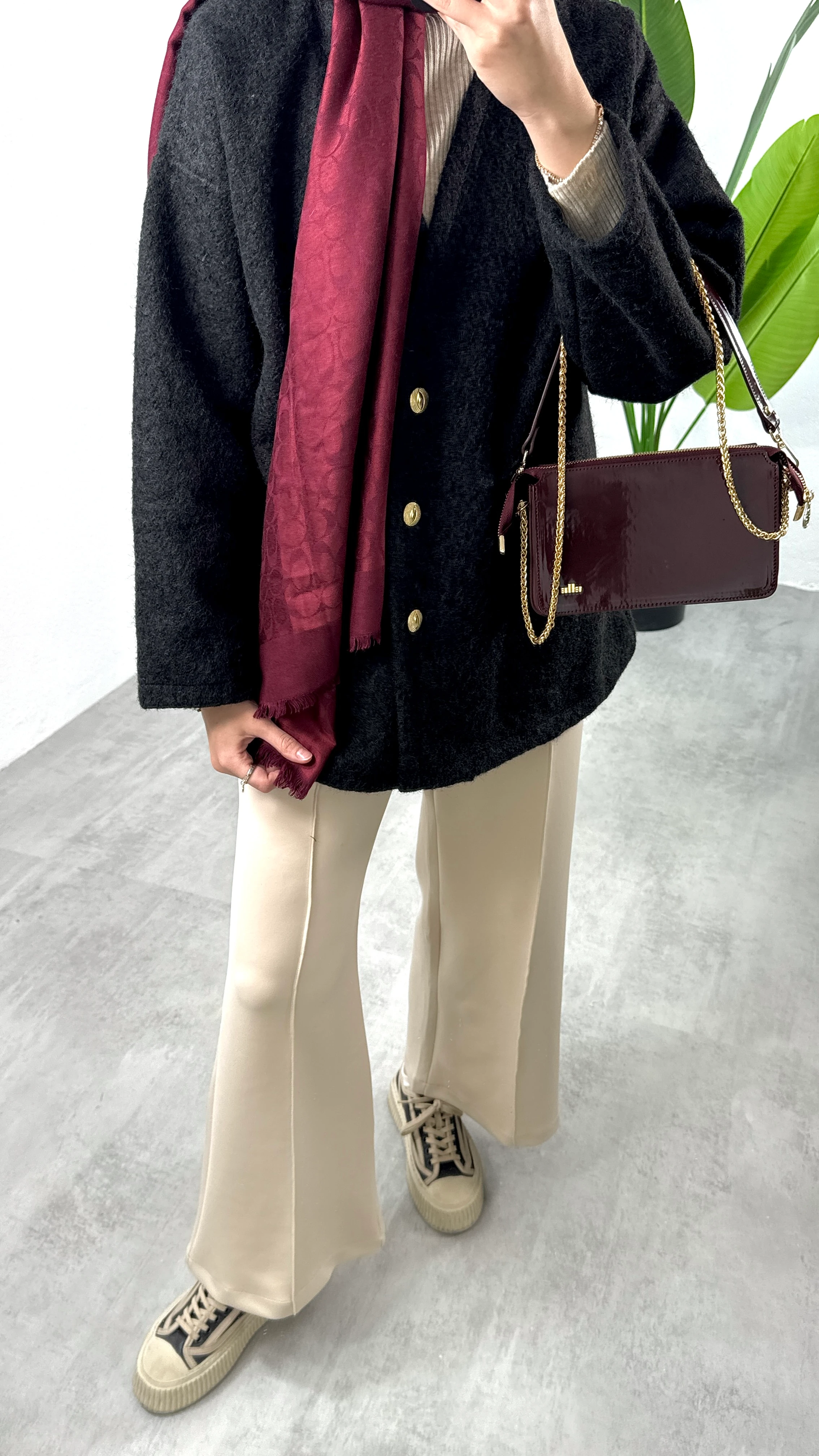 Gold Düğmeli Buklet Ceket