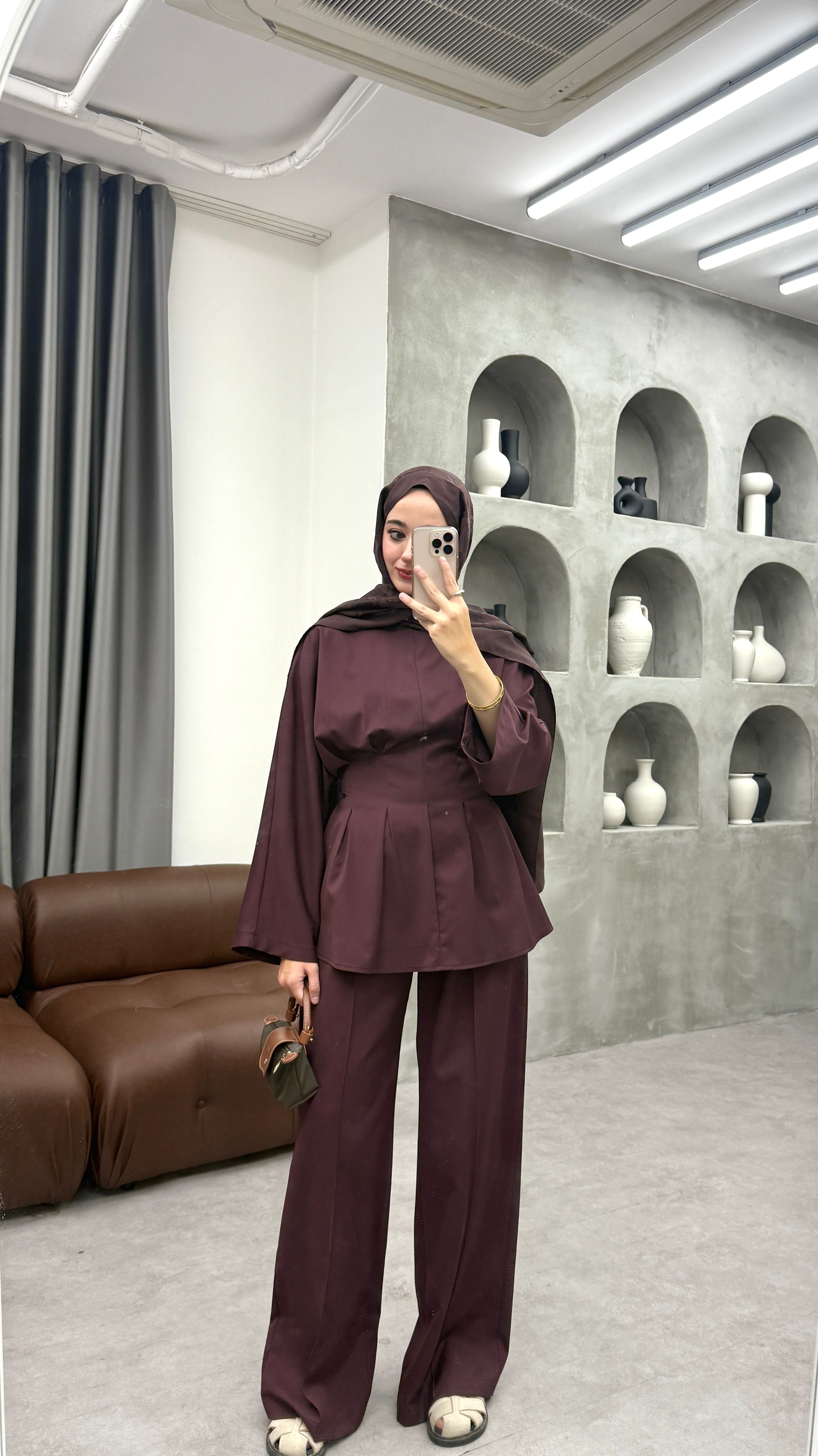 Bella Belden Oturtmalı Takım