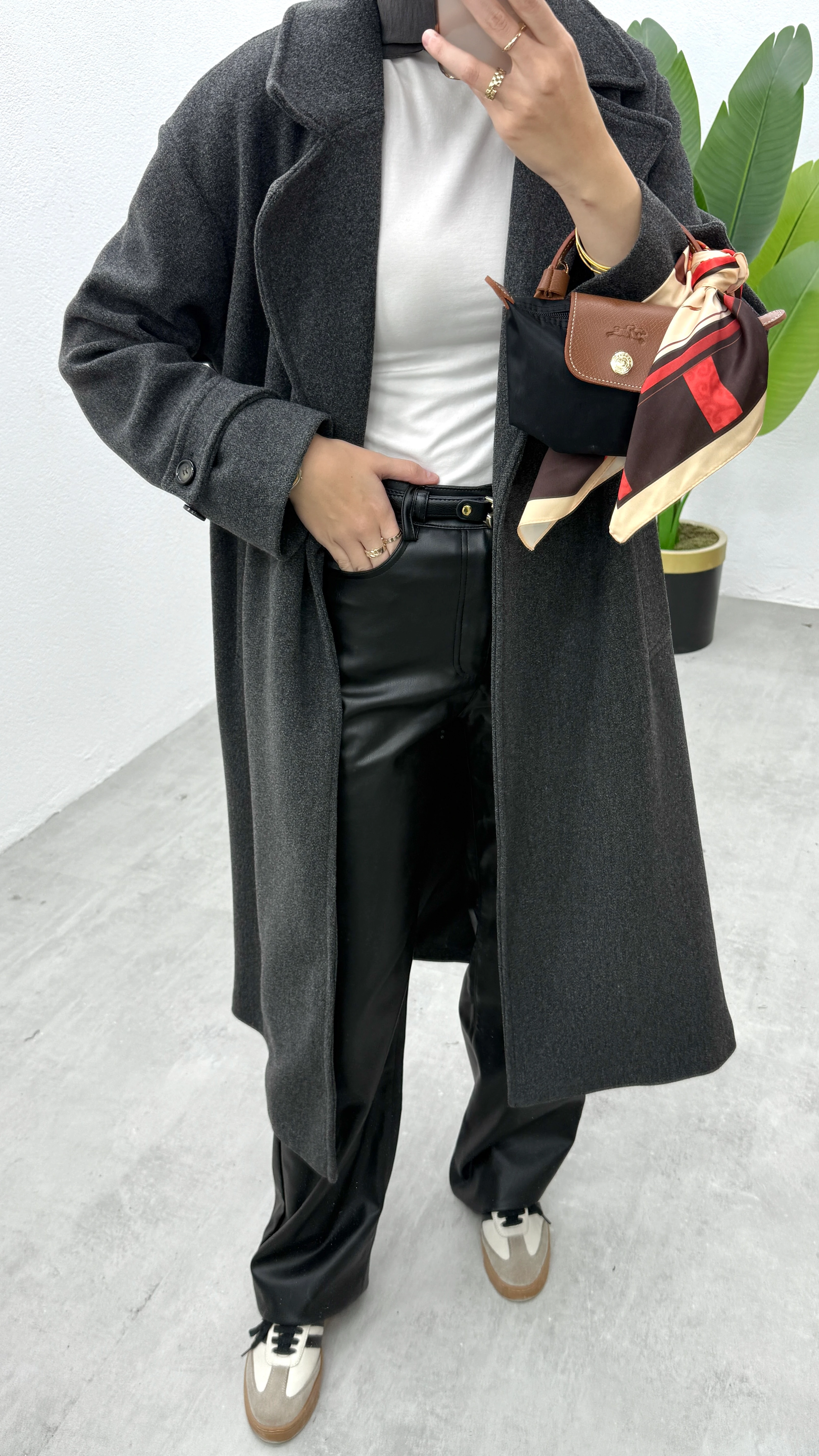 Kemerli Kaşe Kaban - Antrasit