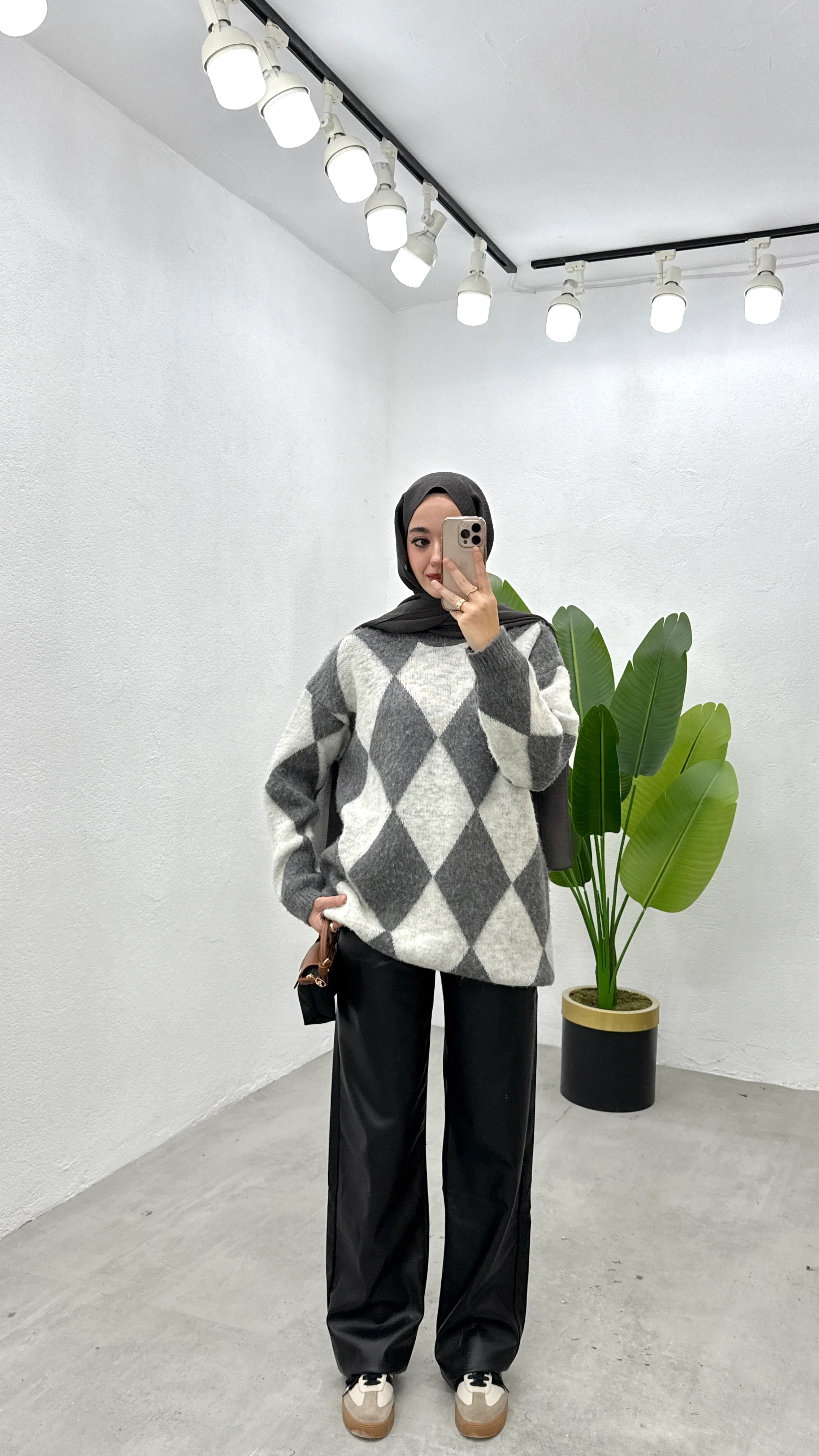 Baklava Desen Kazak - Gri