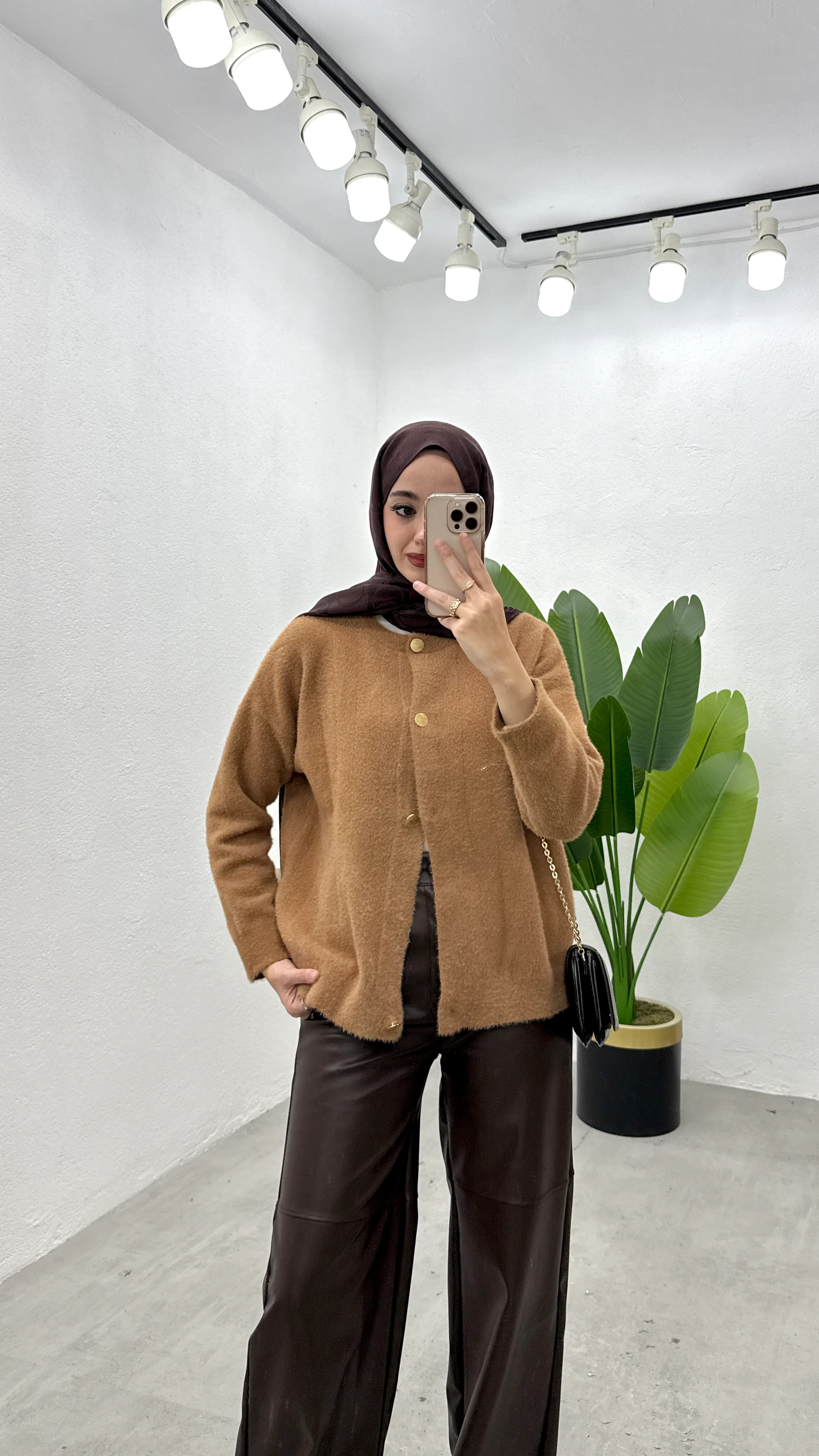 Simli Düğmeli Hırka - Camel