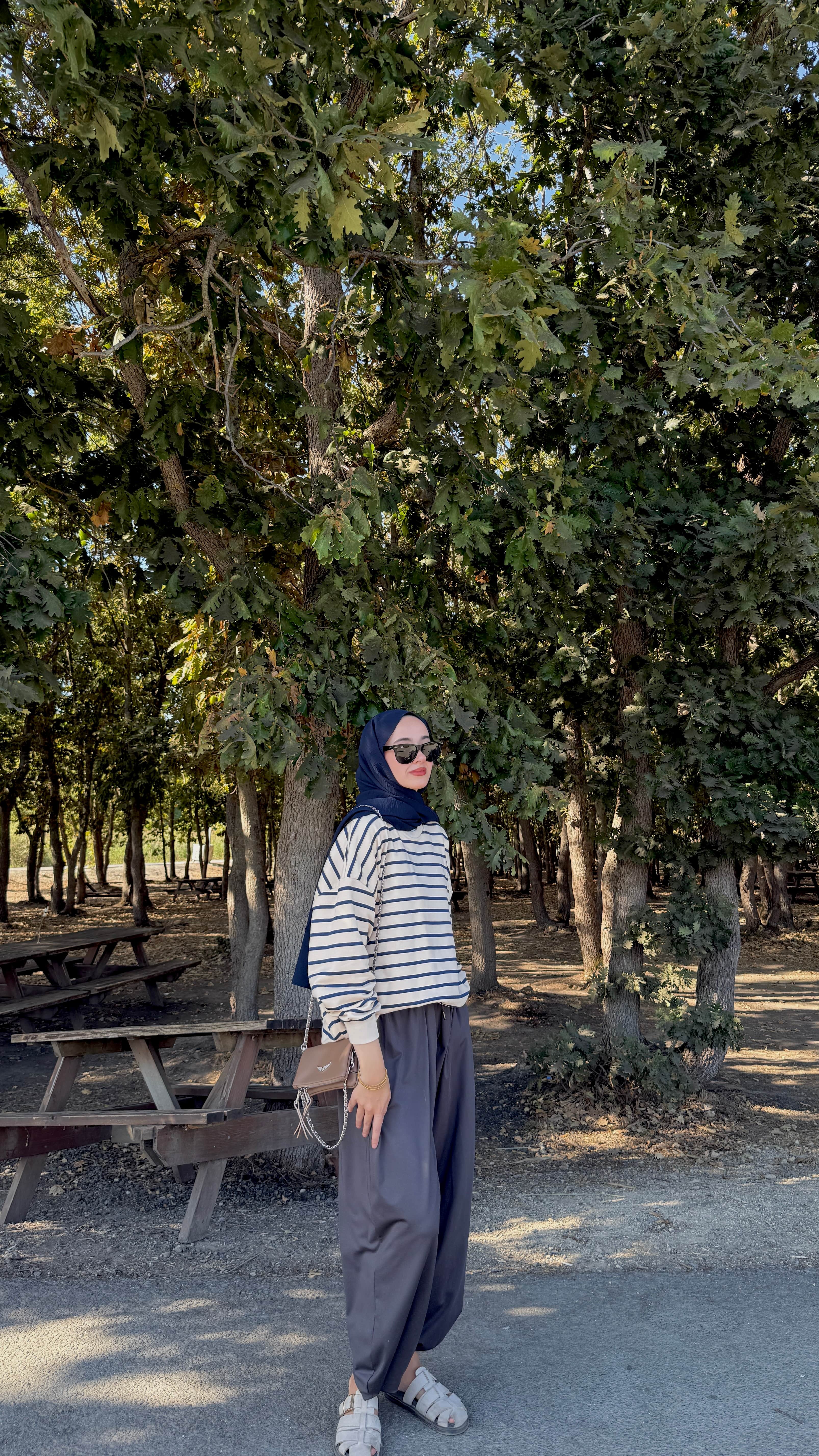 Çizgili Oversize Sweat - Lacivert