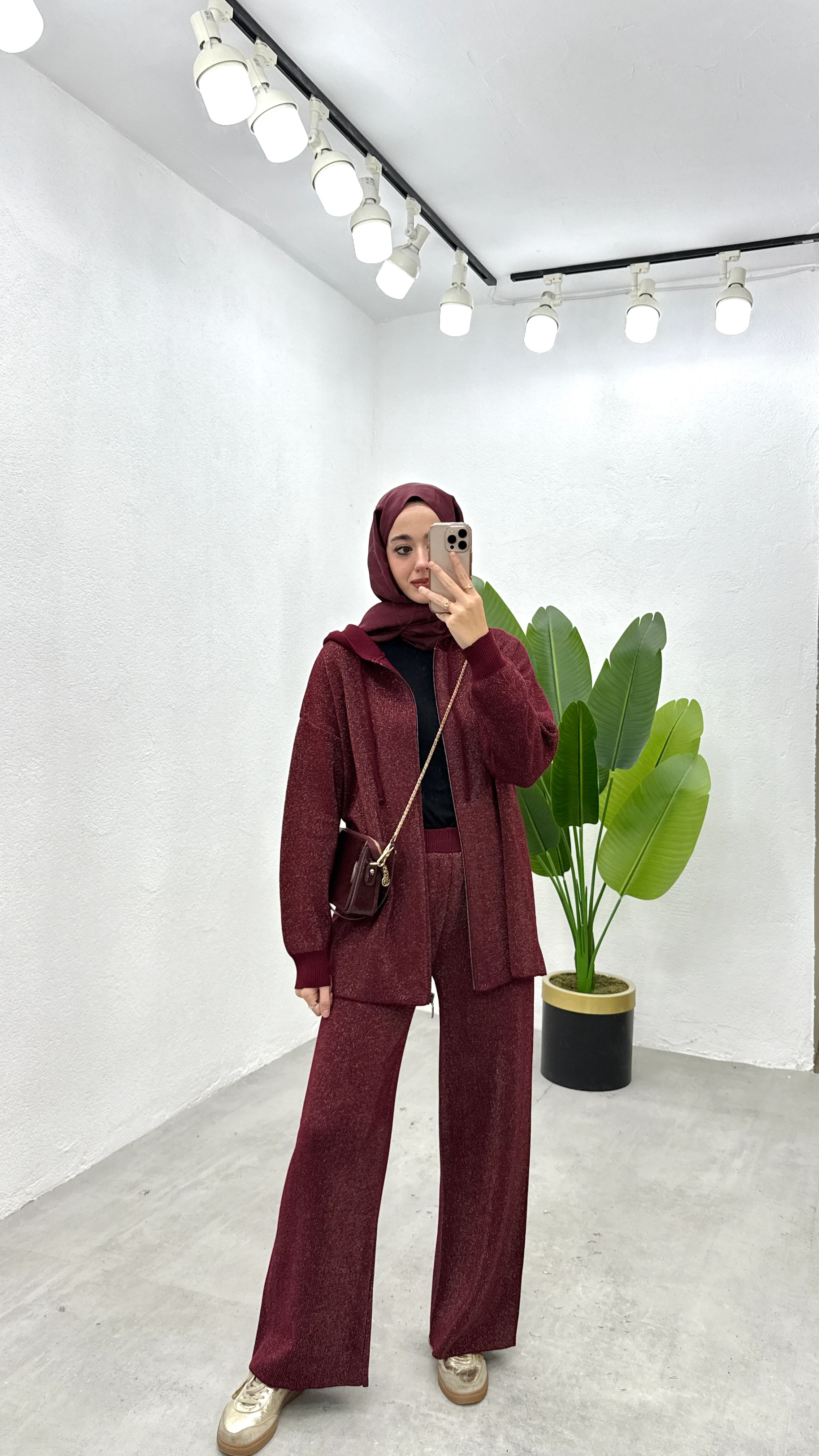 Çantalı Triko Takım