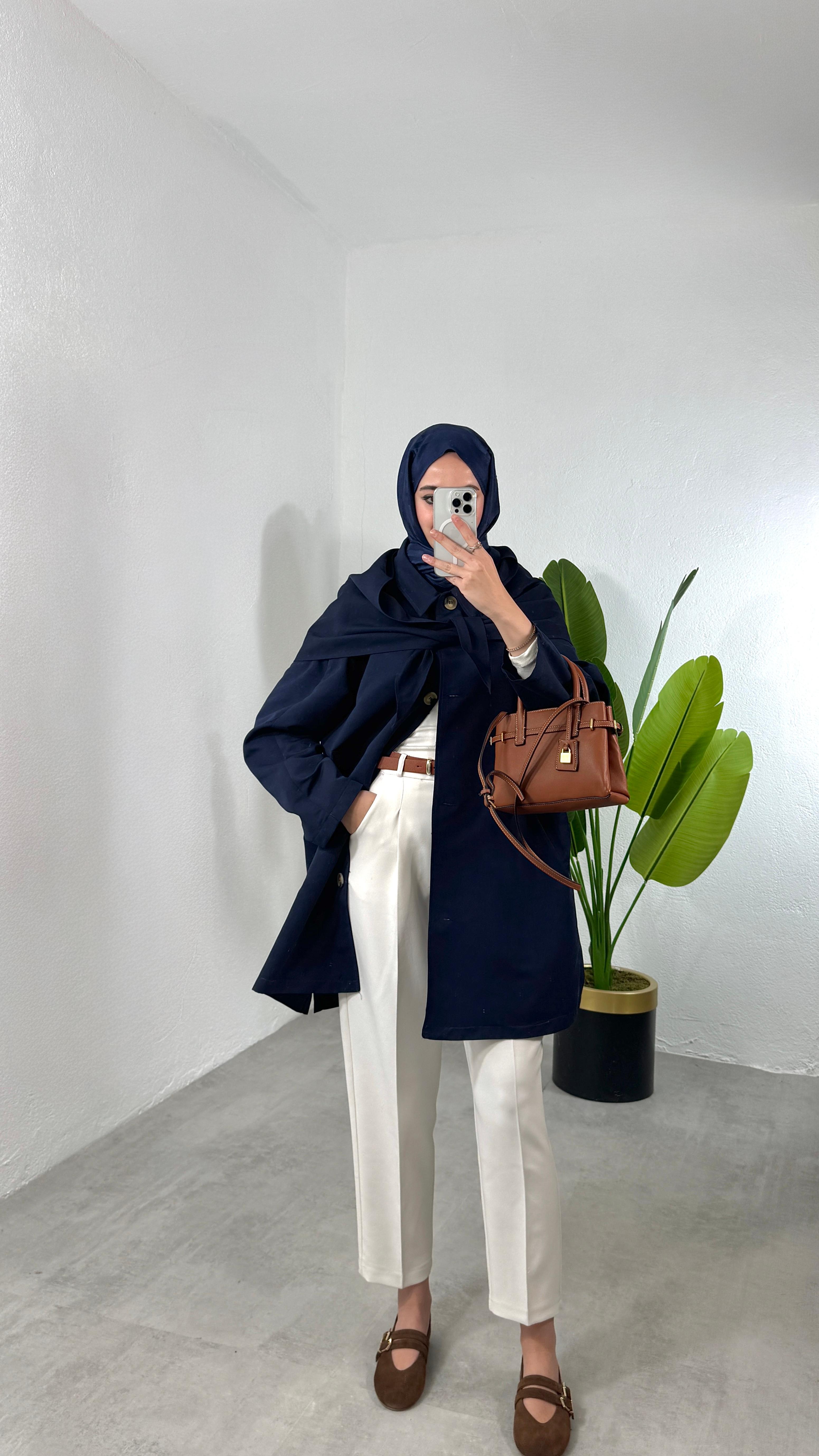 Kemerli Pantolon - Beyaz