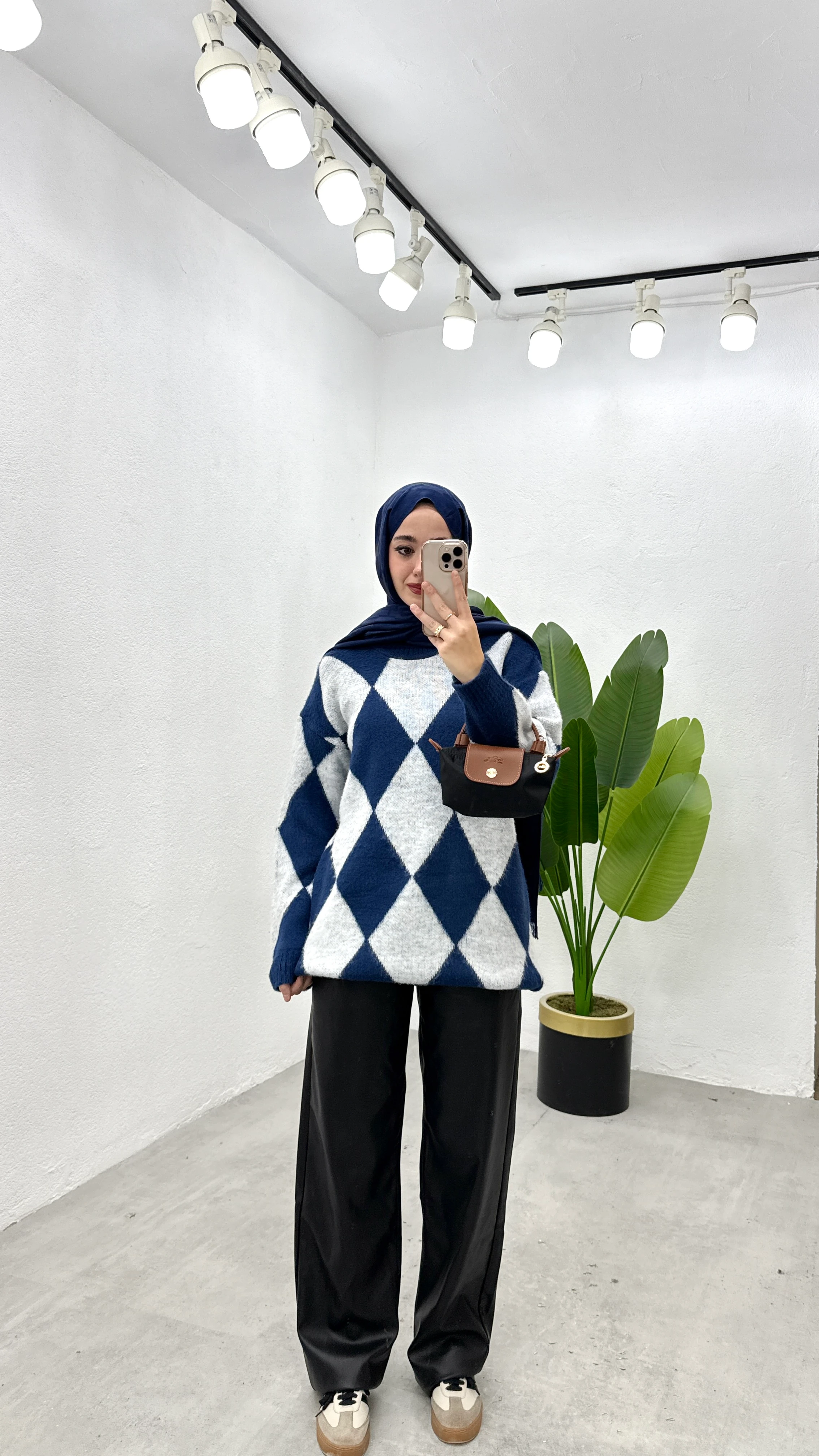 Baklava Desen Kazak - Mavi