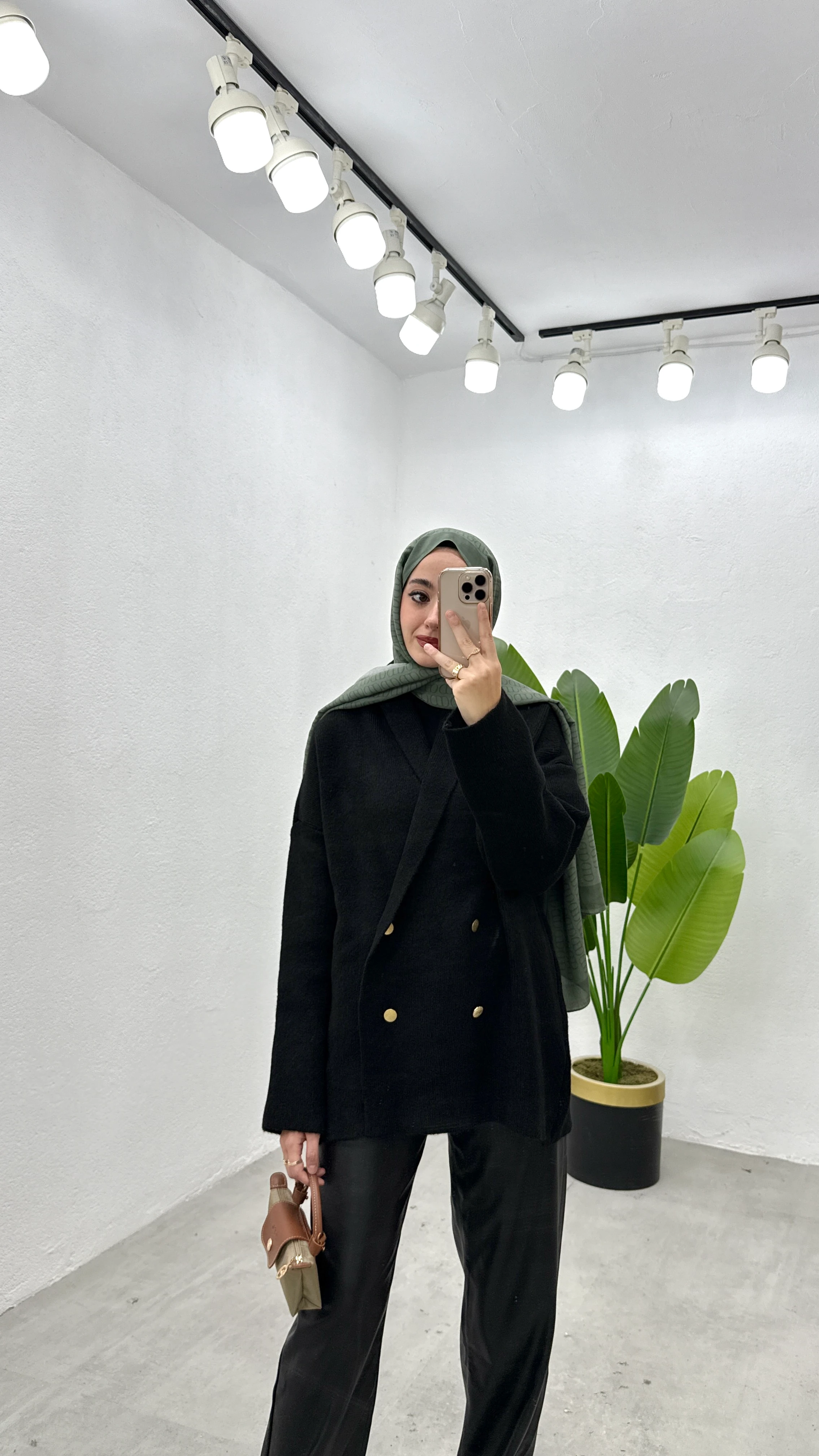 Düğmeli Ceket Hırka - Siyah