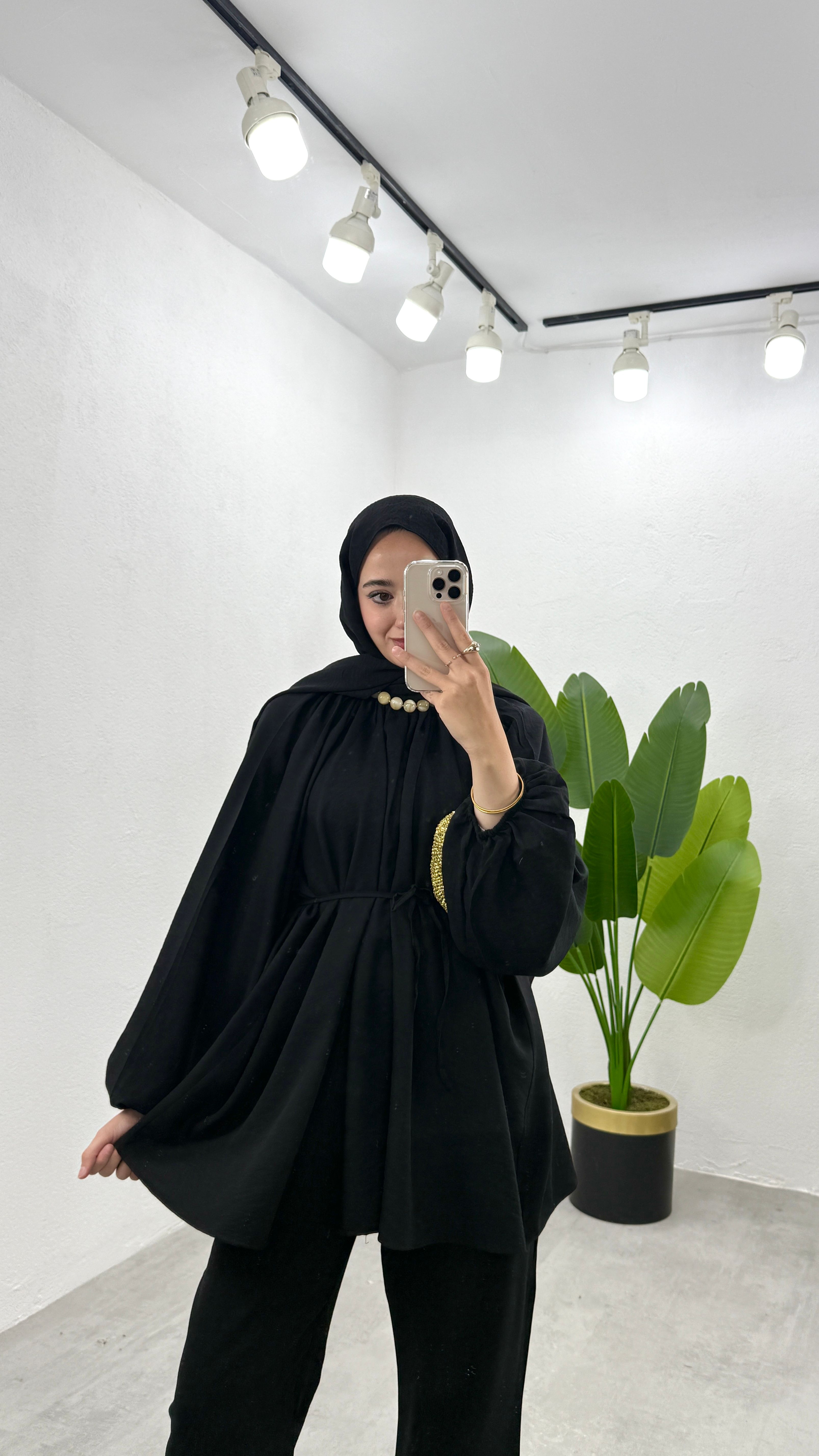 Siyah