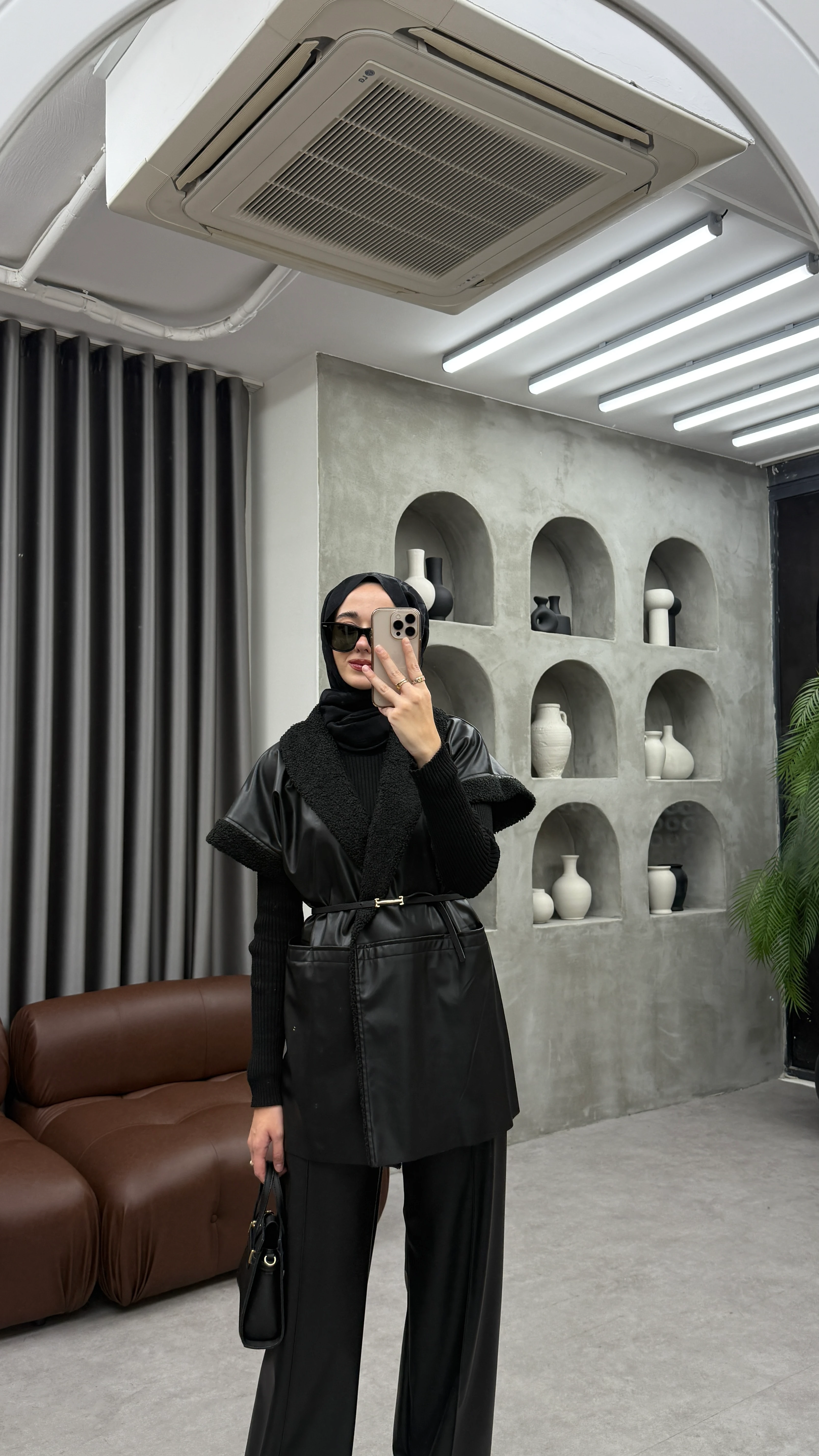 Deri Yelekli Takım - Siyah