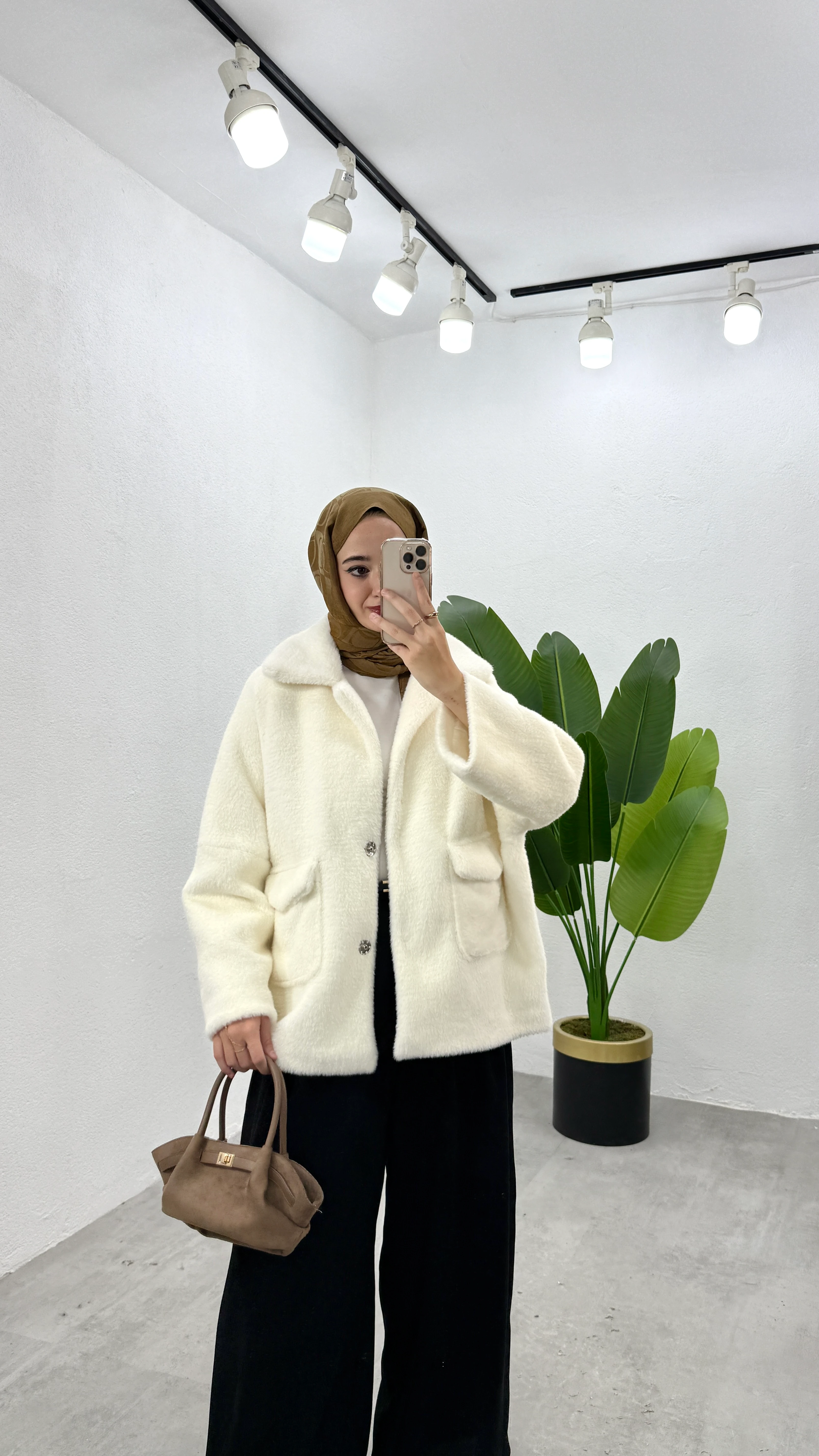 Roma Premium Kürk - Beyaz