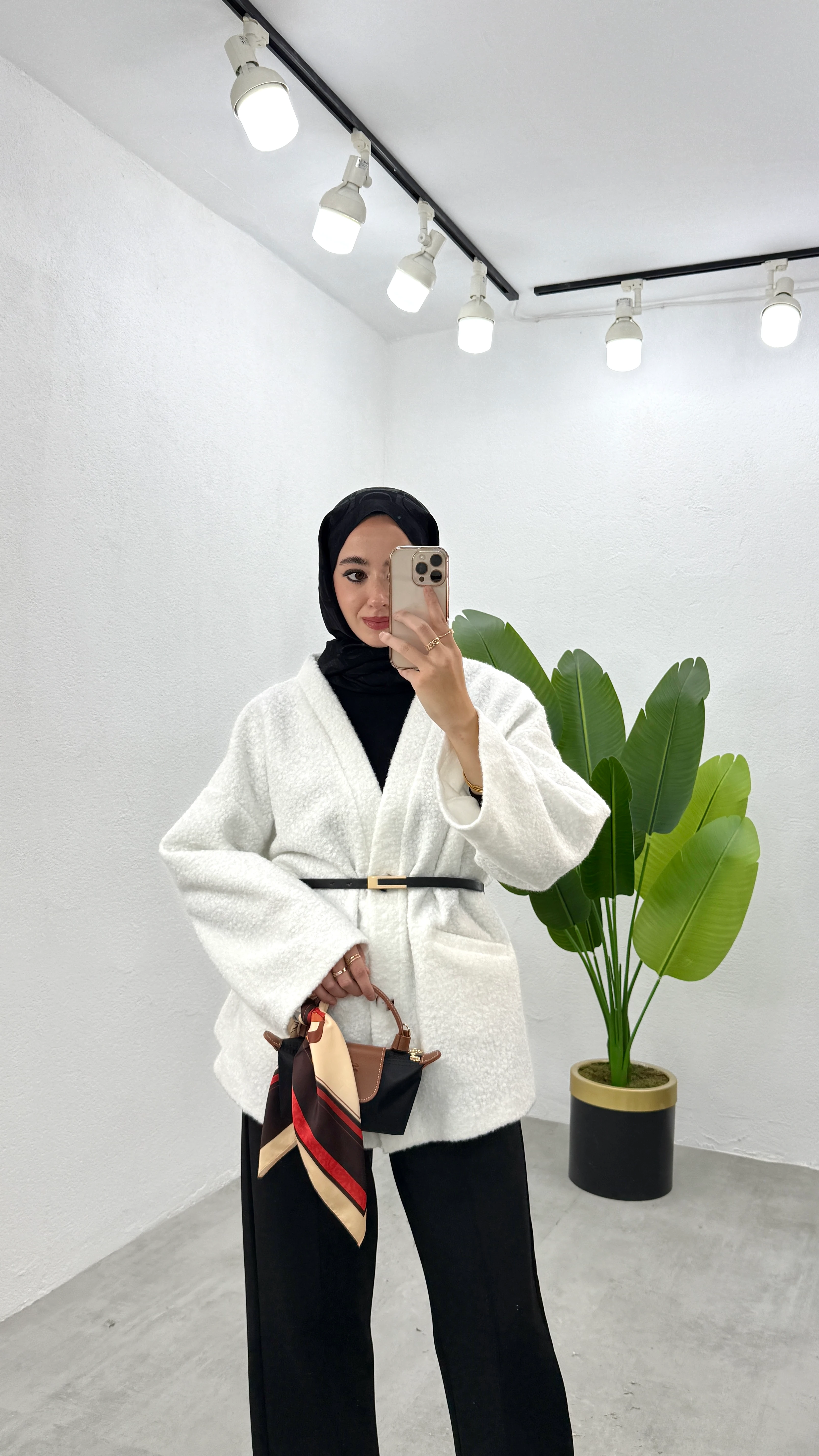 Kırçıllı Kemerli Ceket