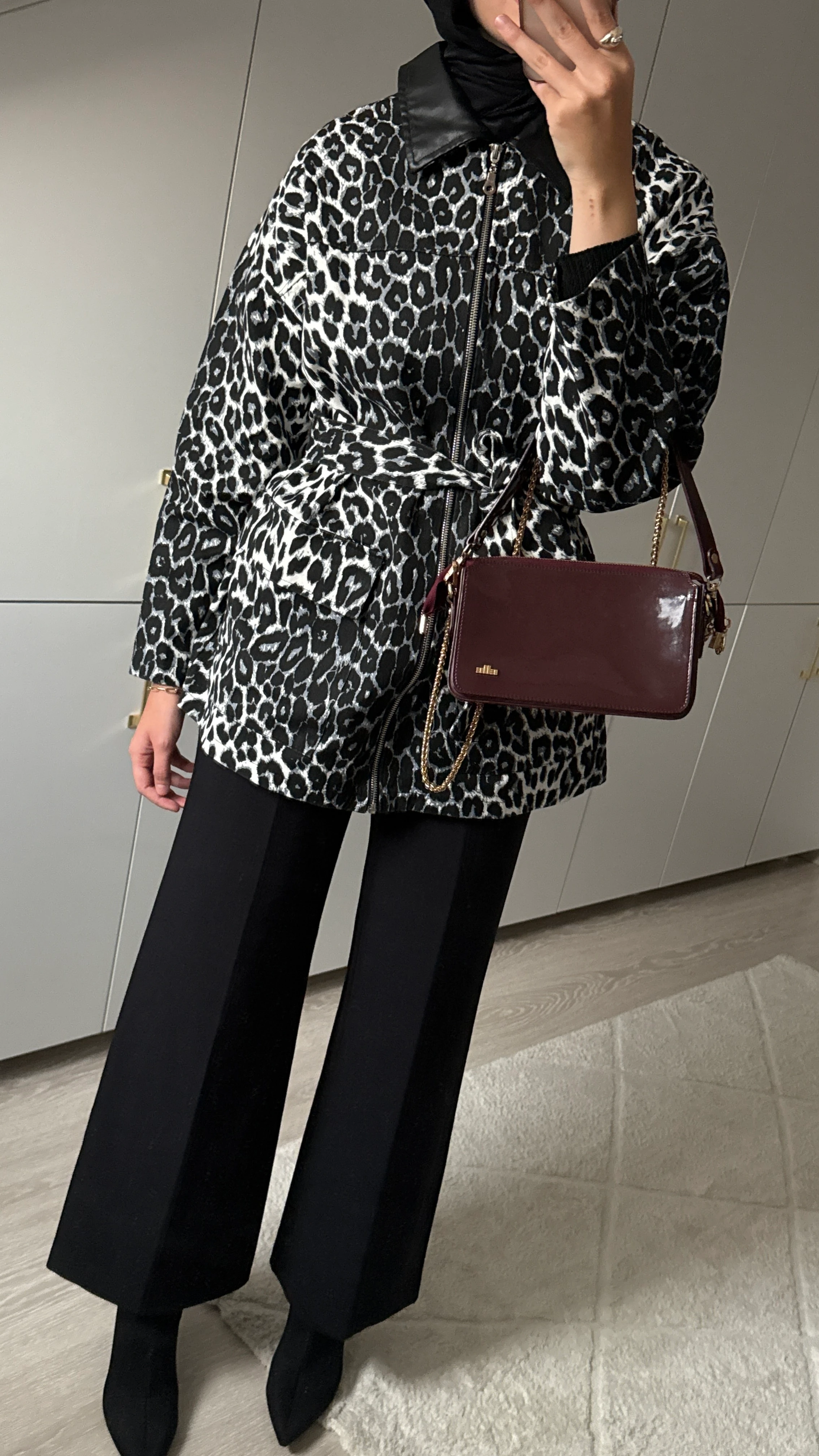 Deri Yakalı Leo Ceket