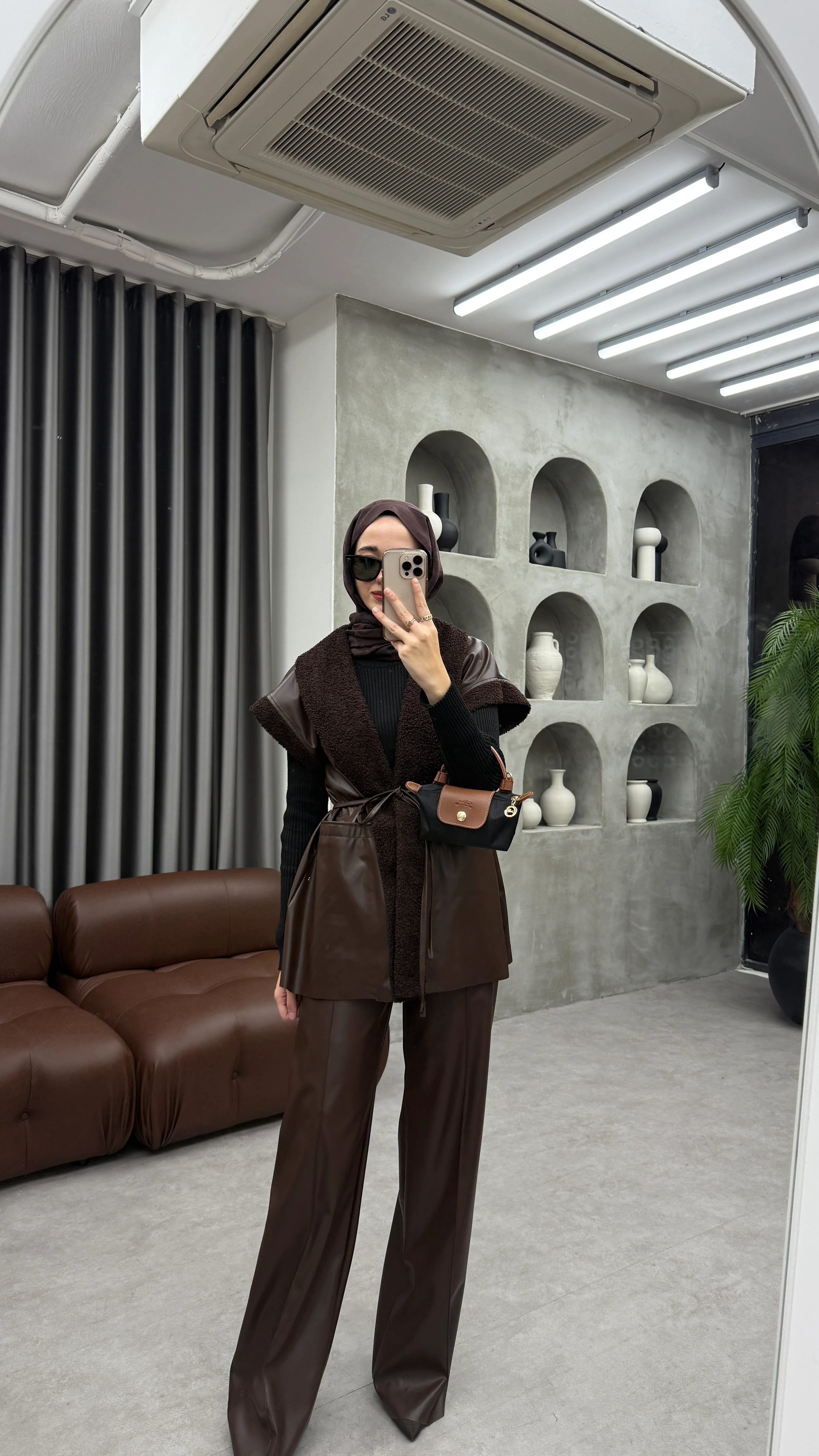 Deri Yelekli Takım - Kahve