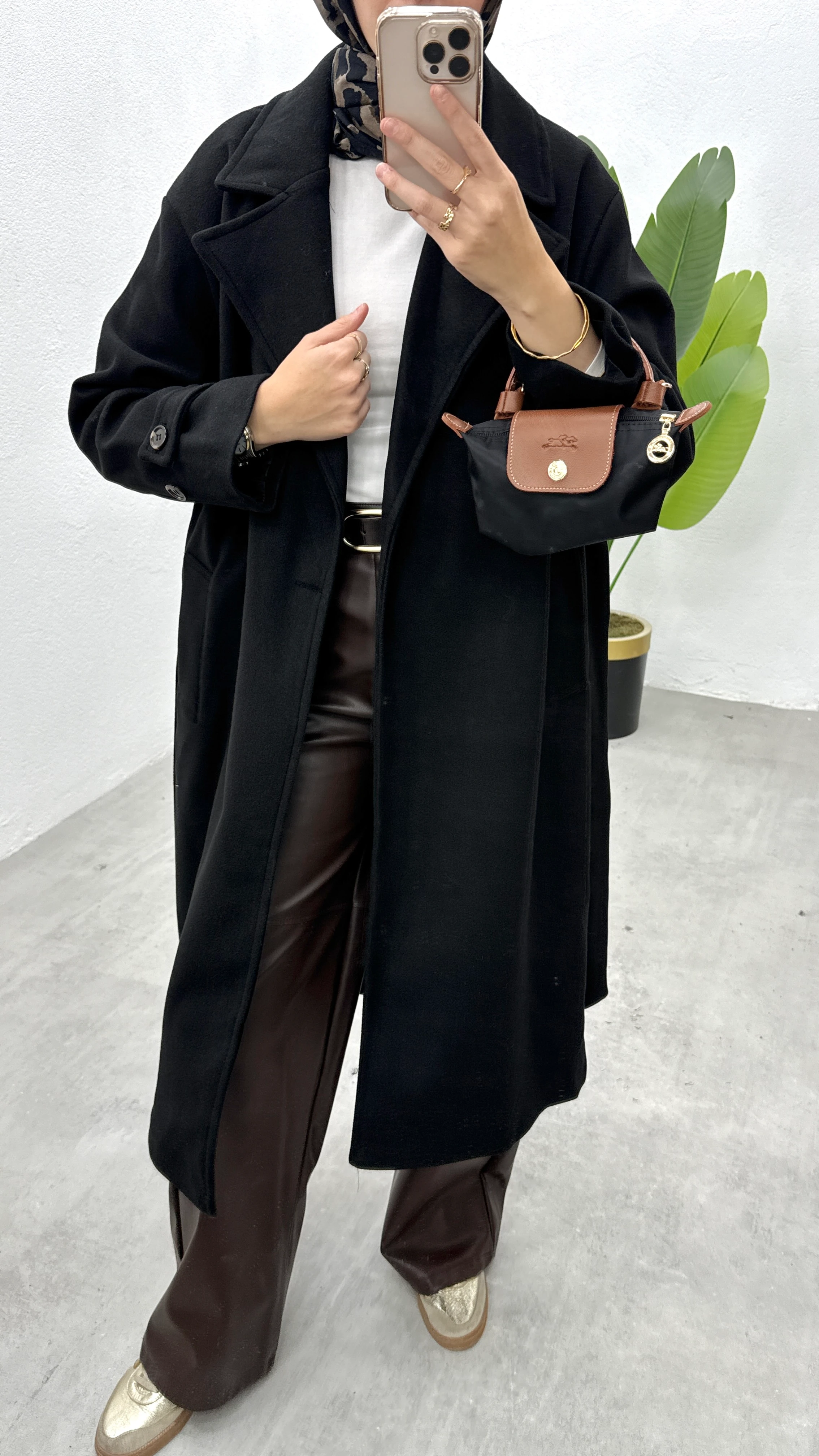 Kemerli Kaşe Kaban - Siyah