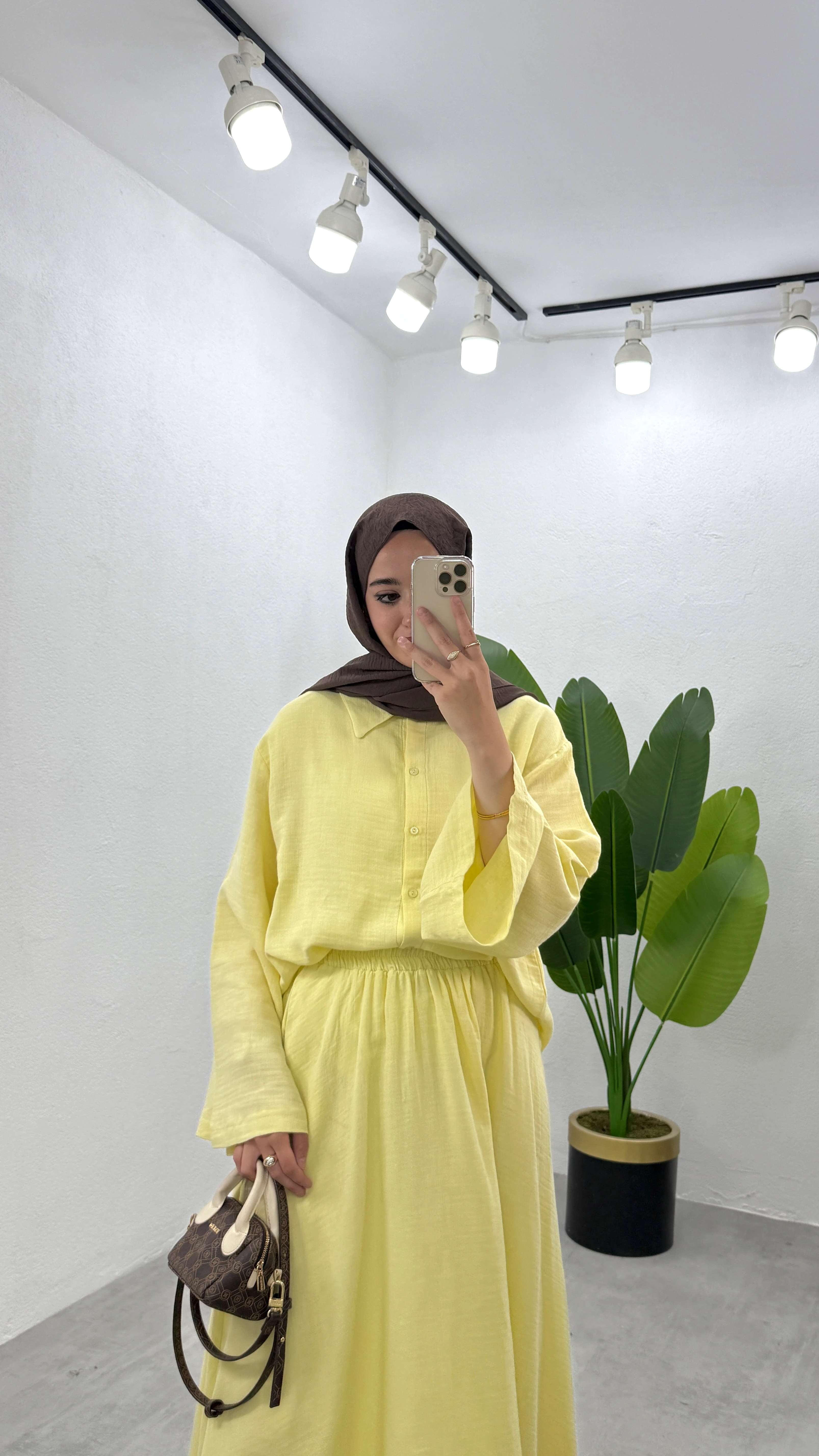 Lia Müslin Etekli Takım