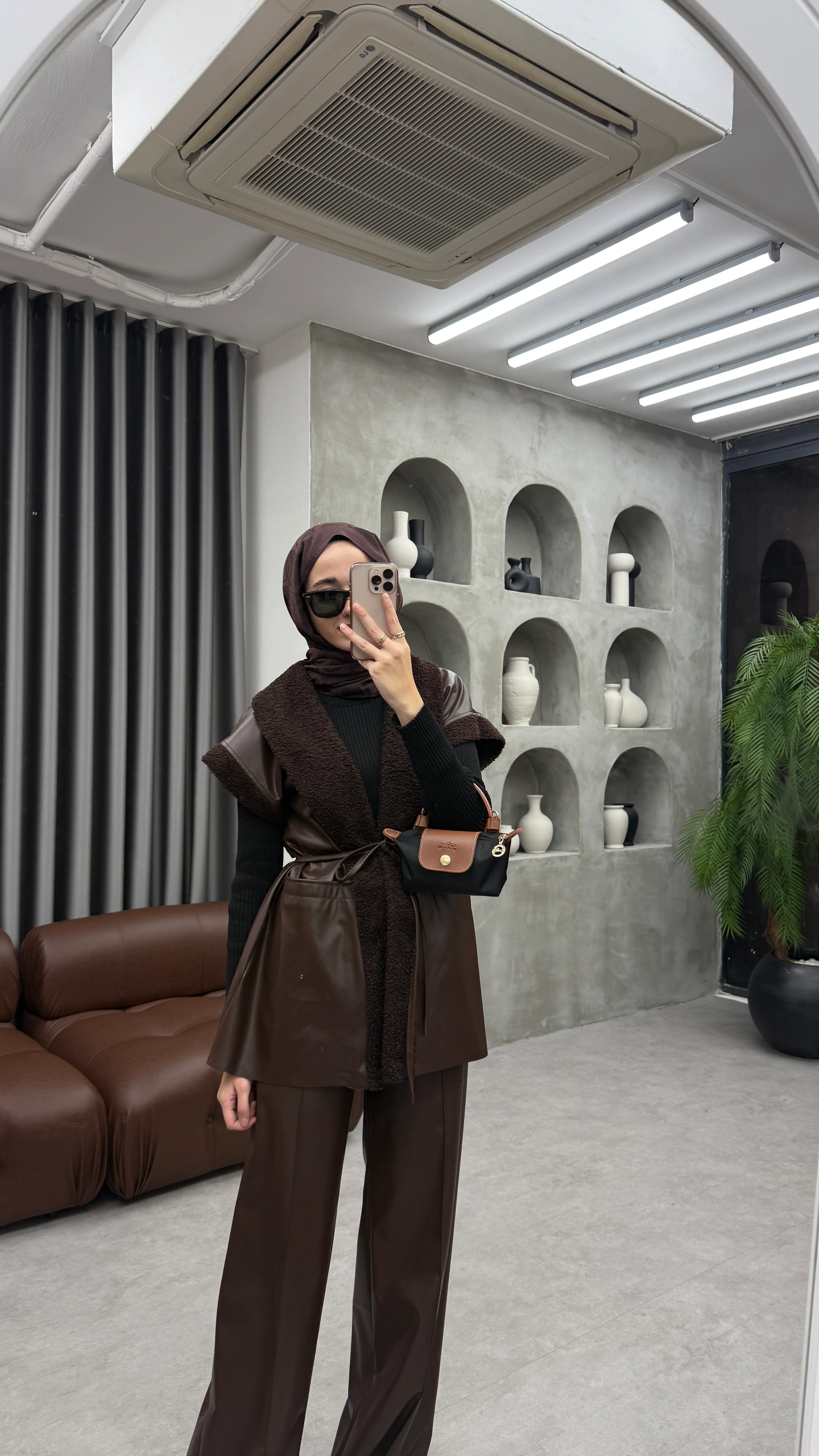 Deri Yelekli Takım - Kahve