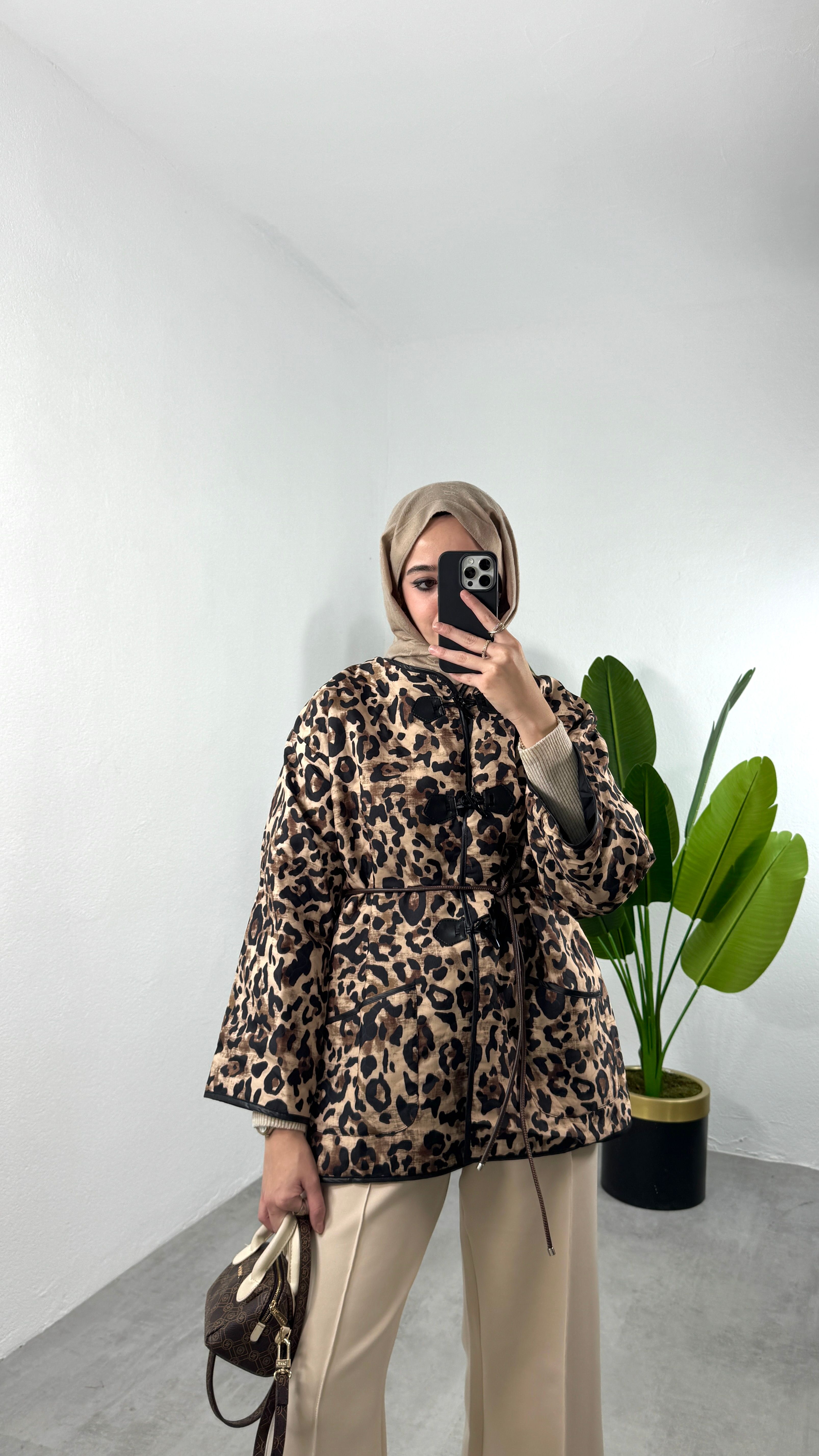 Leo Mevsimlik Ceket - leopar
