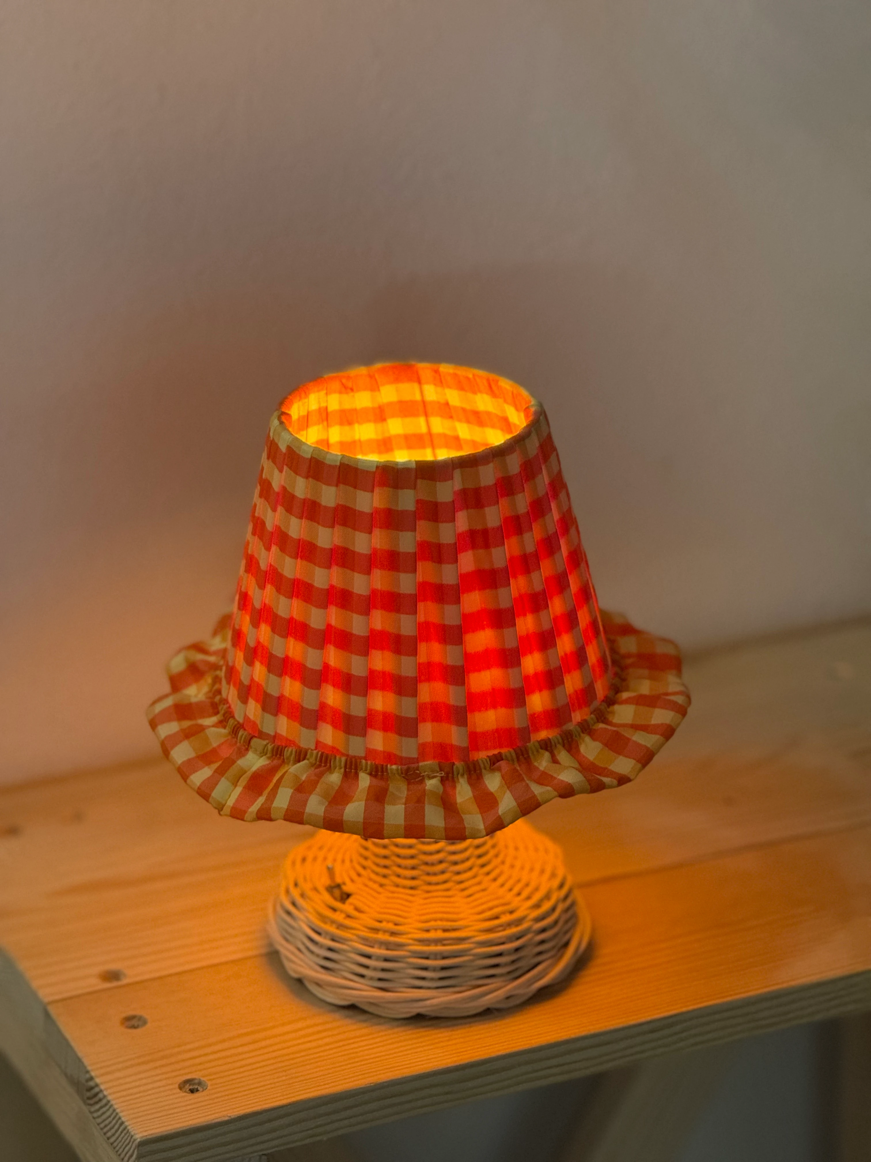 Giallo Turuncu - Sarı Pötikare Kablosuz Pilli Masa Lambası