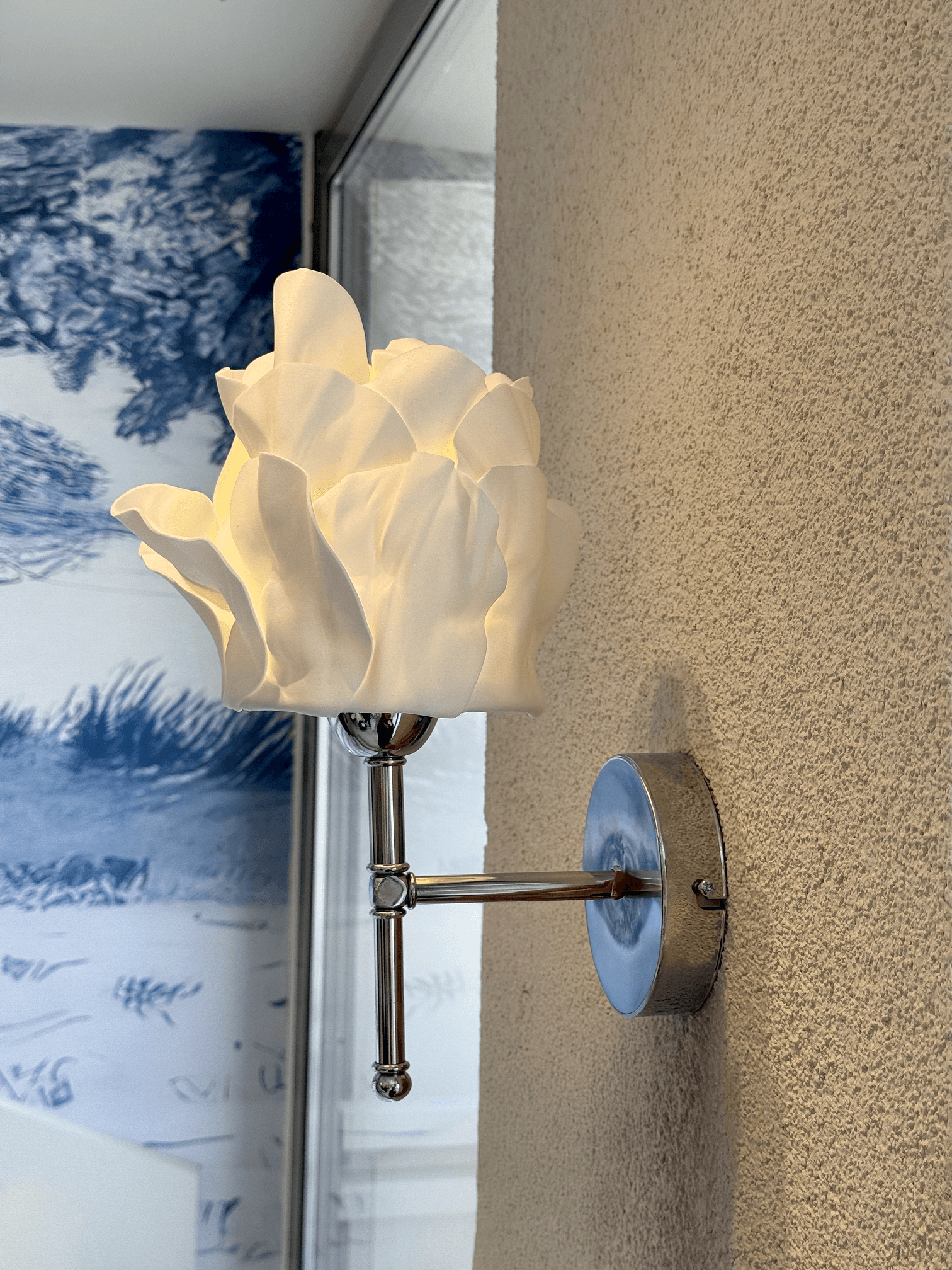 Decor Eva Anemone Top White-Bottom Silver Led Wall Lighting Sconce