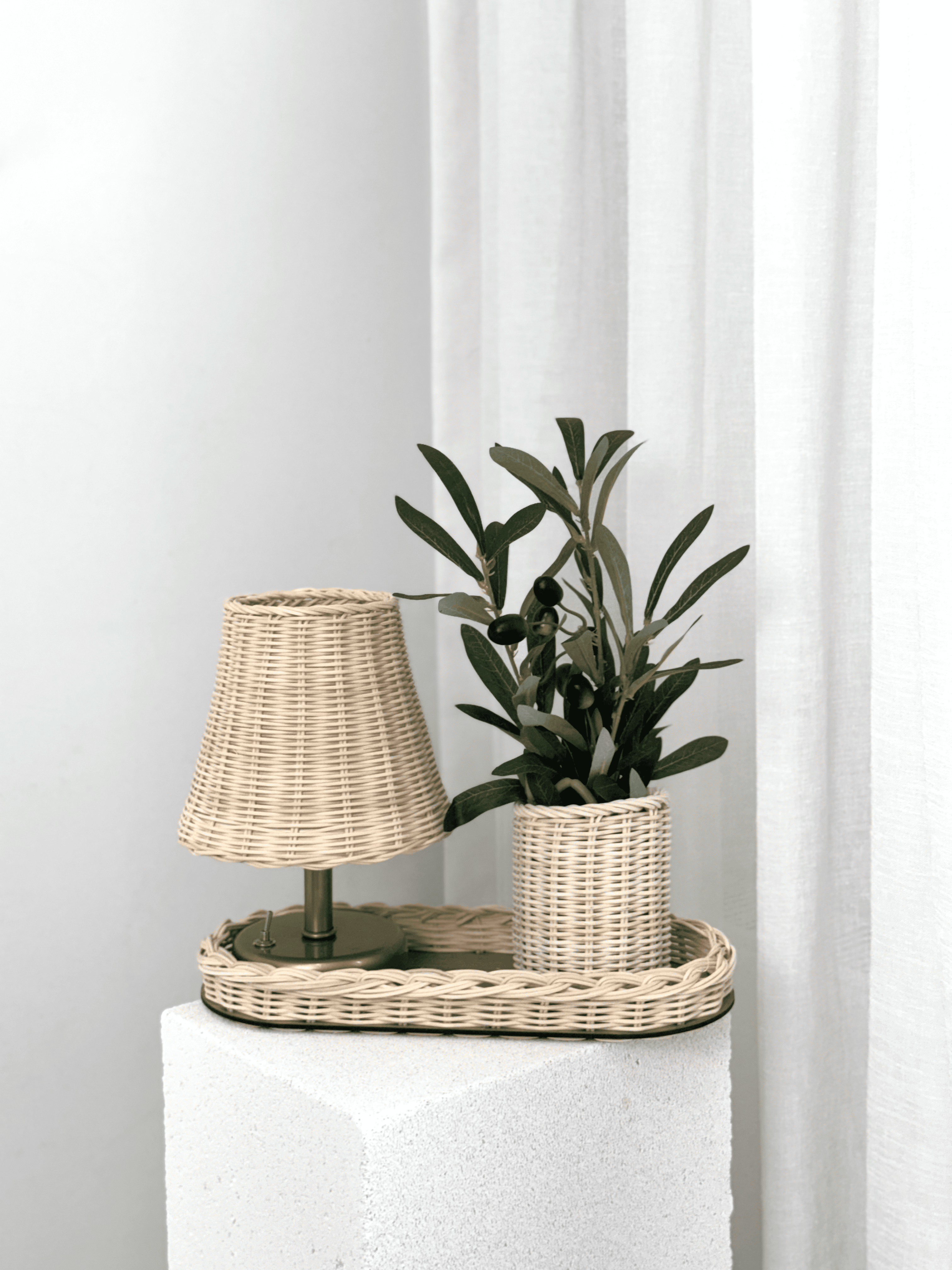 4'lü Rattan Set Kablosuz Masa Lambası - Eskitme Gold, Düzenleyici, Mini Vazo, Zeytin Dalı