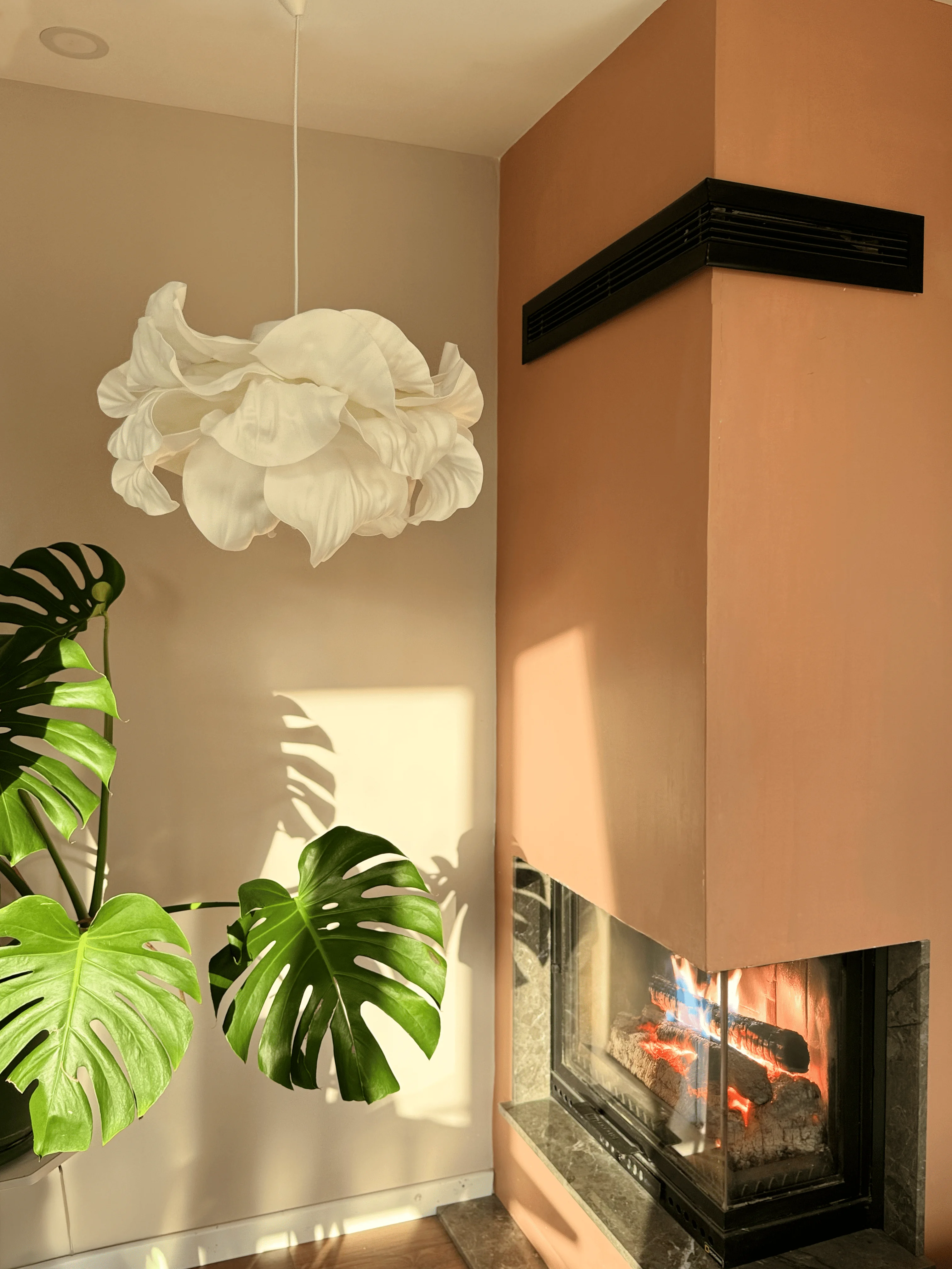 Modern Eva Anemon Beyaz Tasarım Sarkıt Avize 45 cm